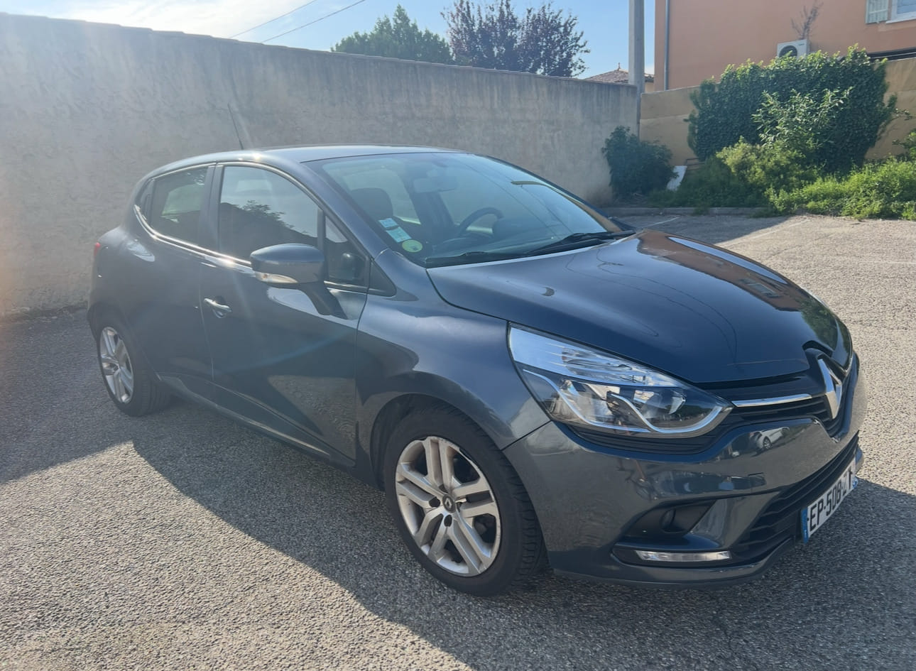 Renault Clio avec Climatisation