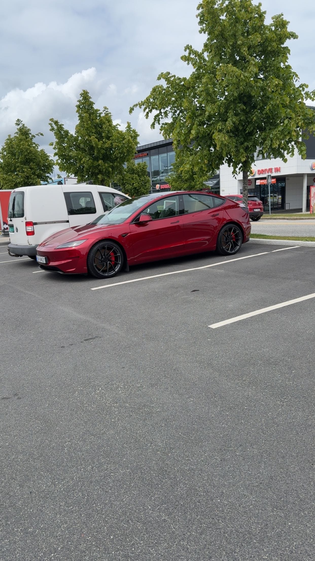 Tesla Model 3 Performance with Air conditioning