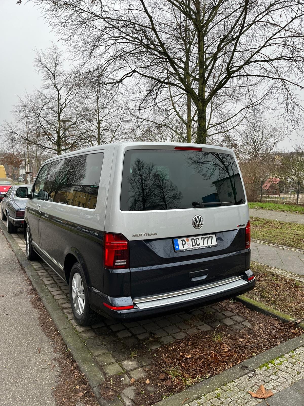 Volkswagen Multivan mit Navigationsgerät