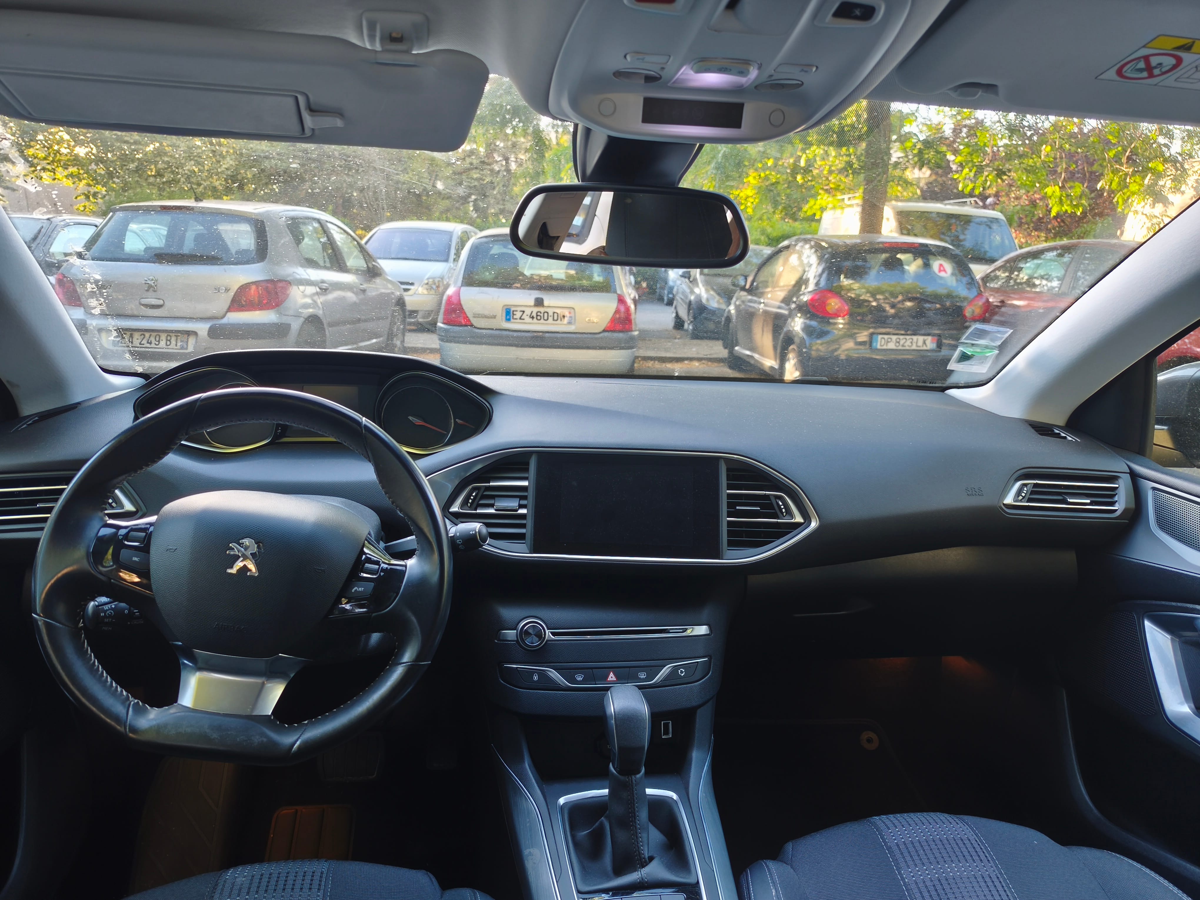 Peugeot 308 avec GPS