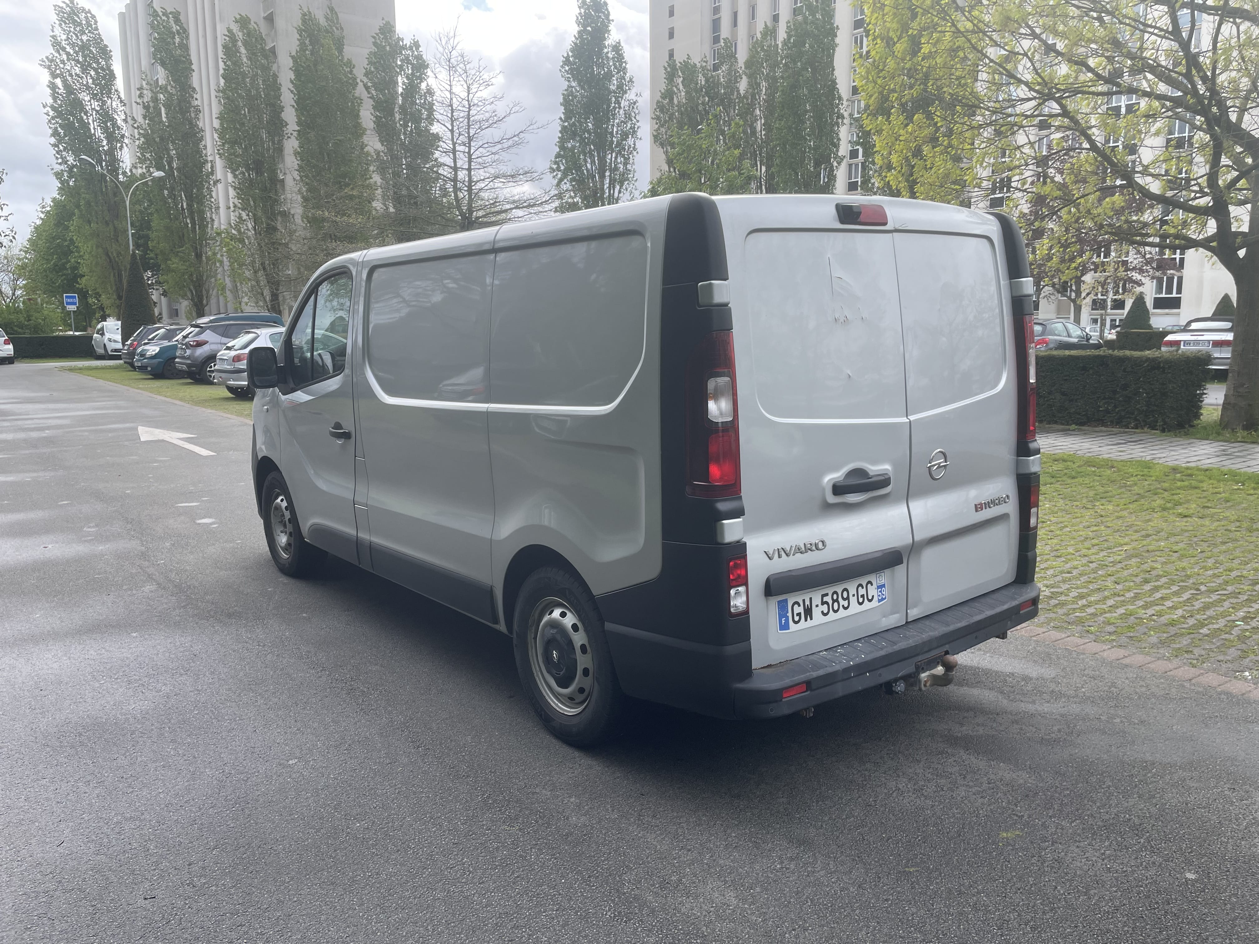 Opel Vivaro avec Régulateur de vitesse