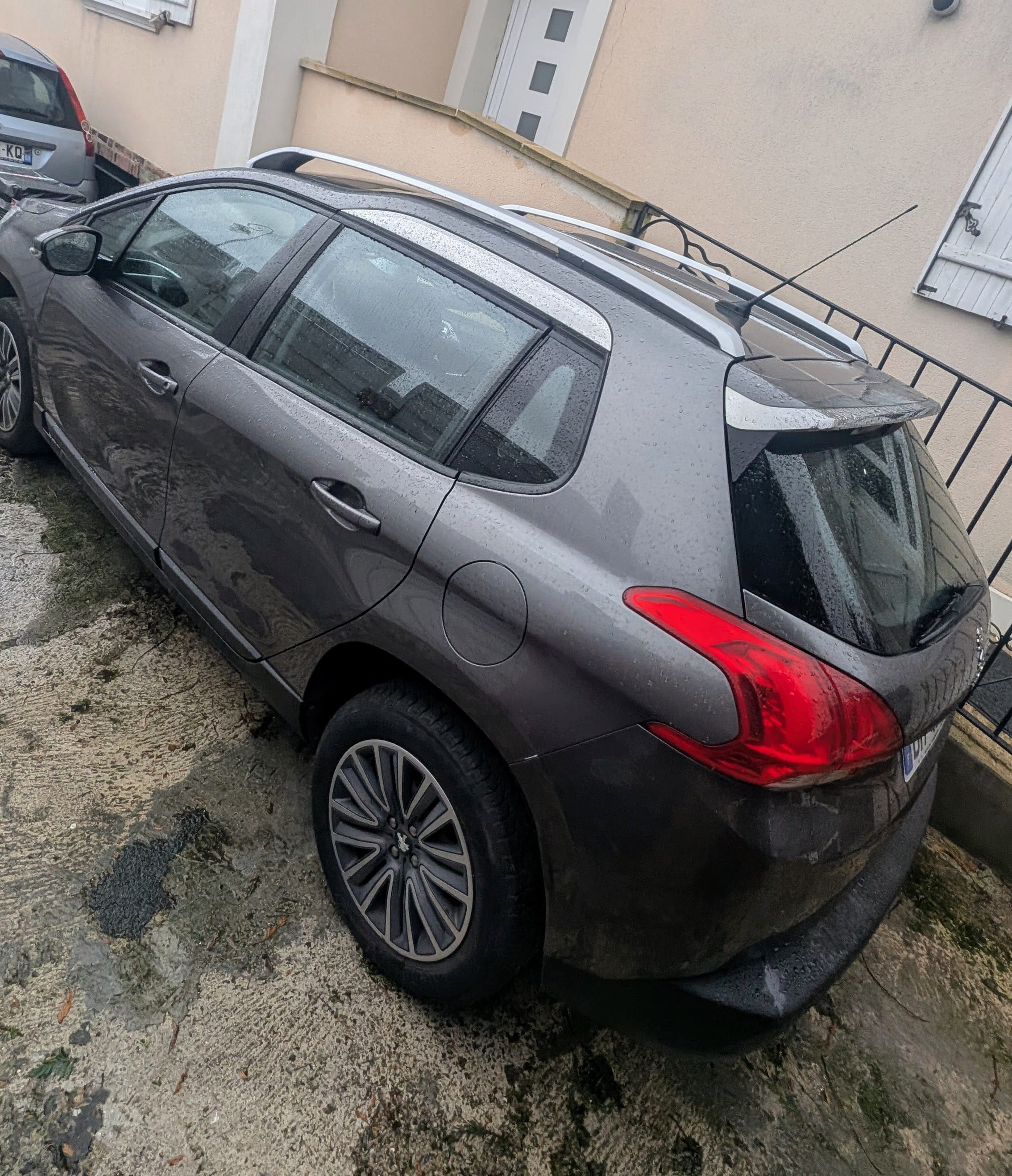 Peugeot 2008 avec Climatisation