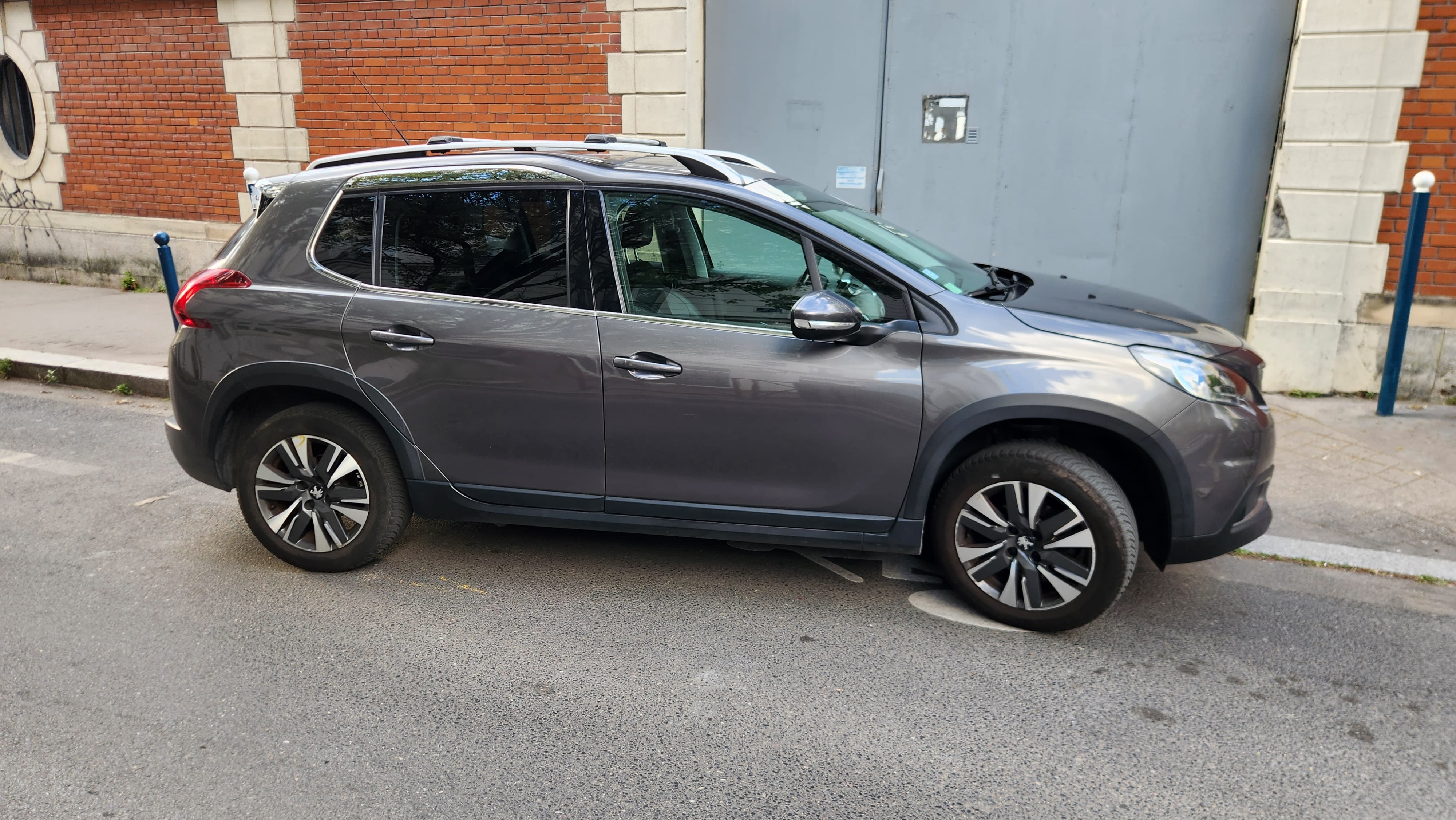 Peugeot 2008 avec Climatisation