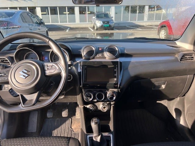 Suzuki Swift med Vinterdekk