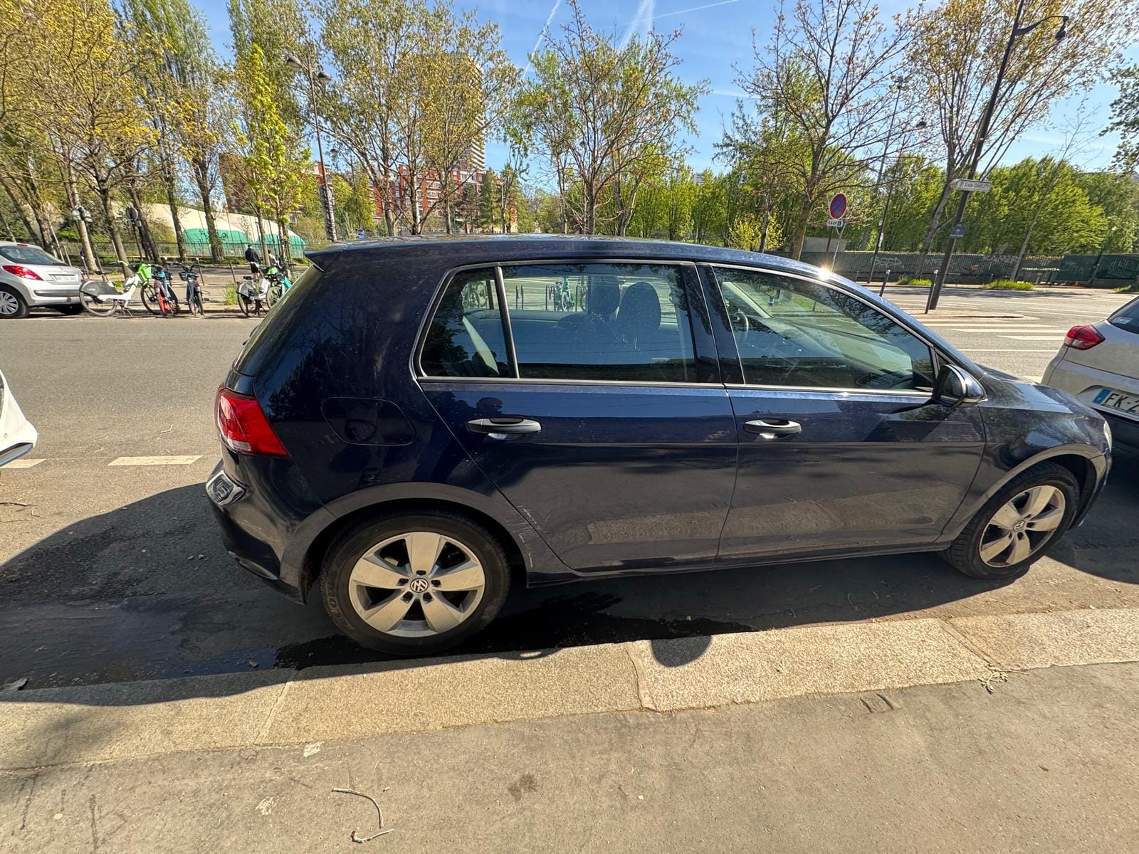 Volkswagen Golf avec Climatisation
