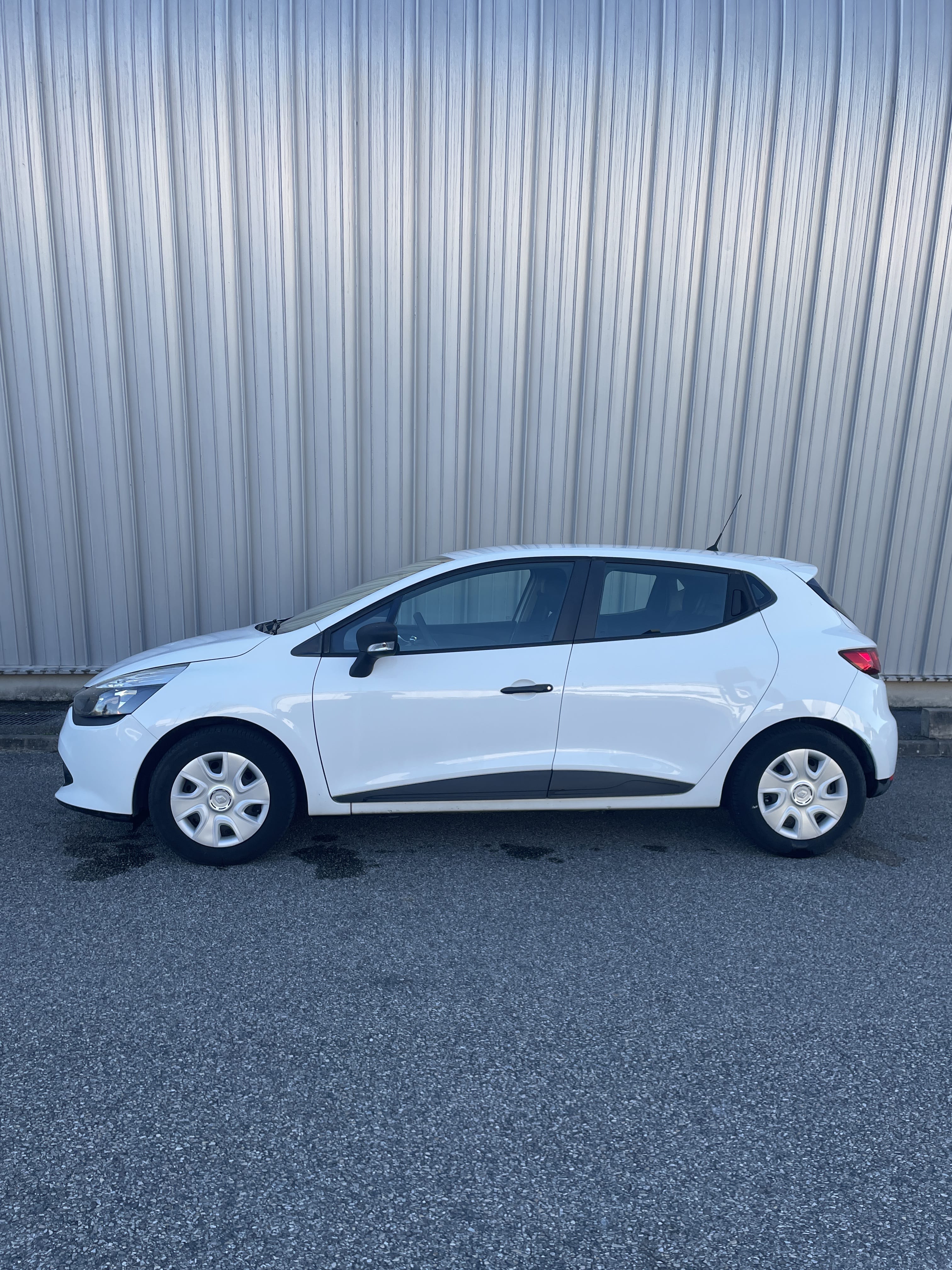 Renault Clio avec Climatisation