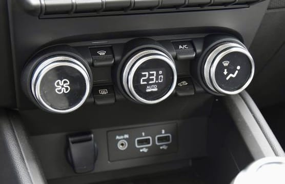 Renault Clio Business Edition (mit Navi) - Tempelhof mit Android Auto