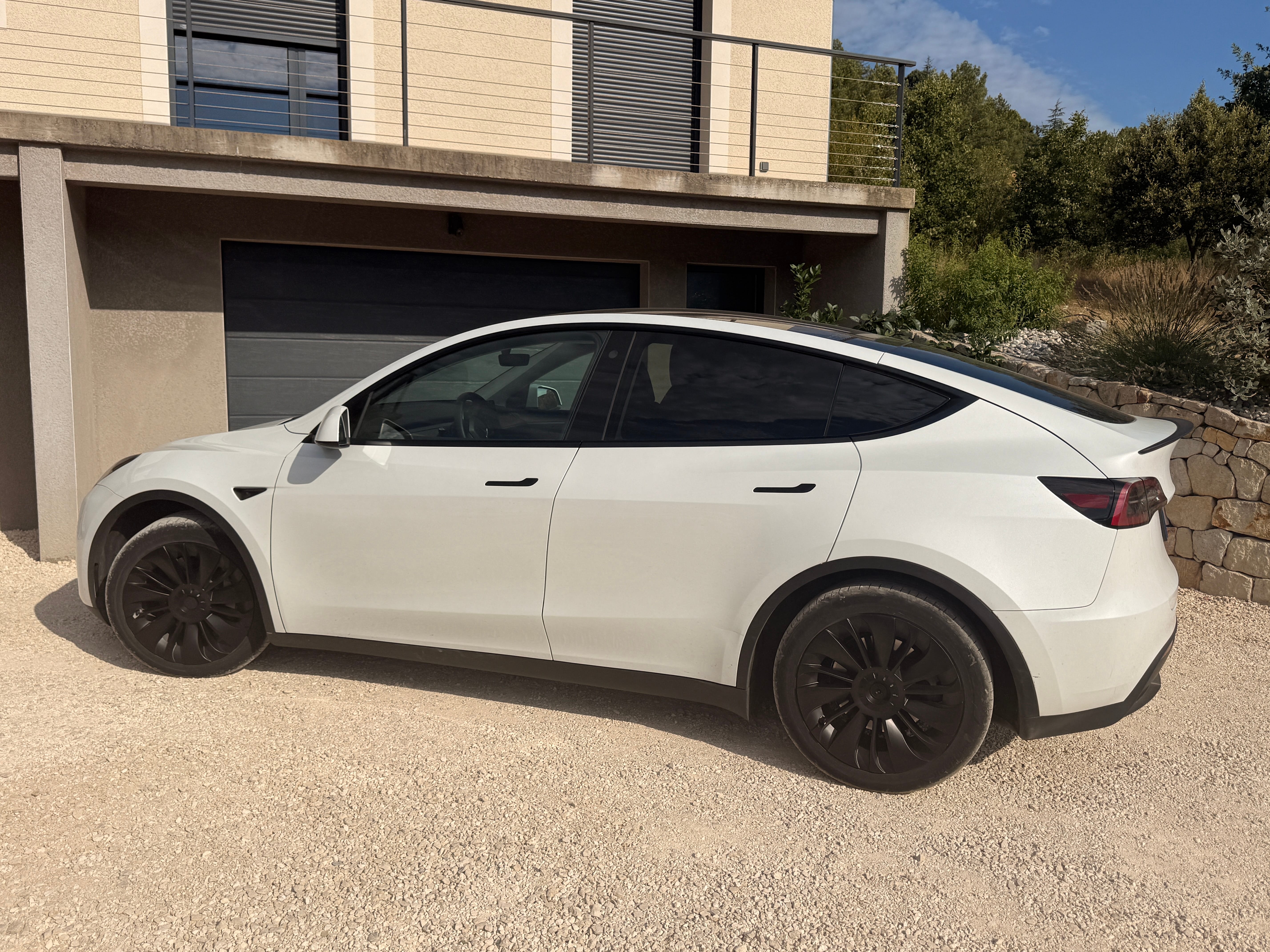 Tesla Model Y avec Climatisation