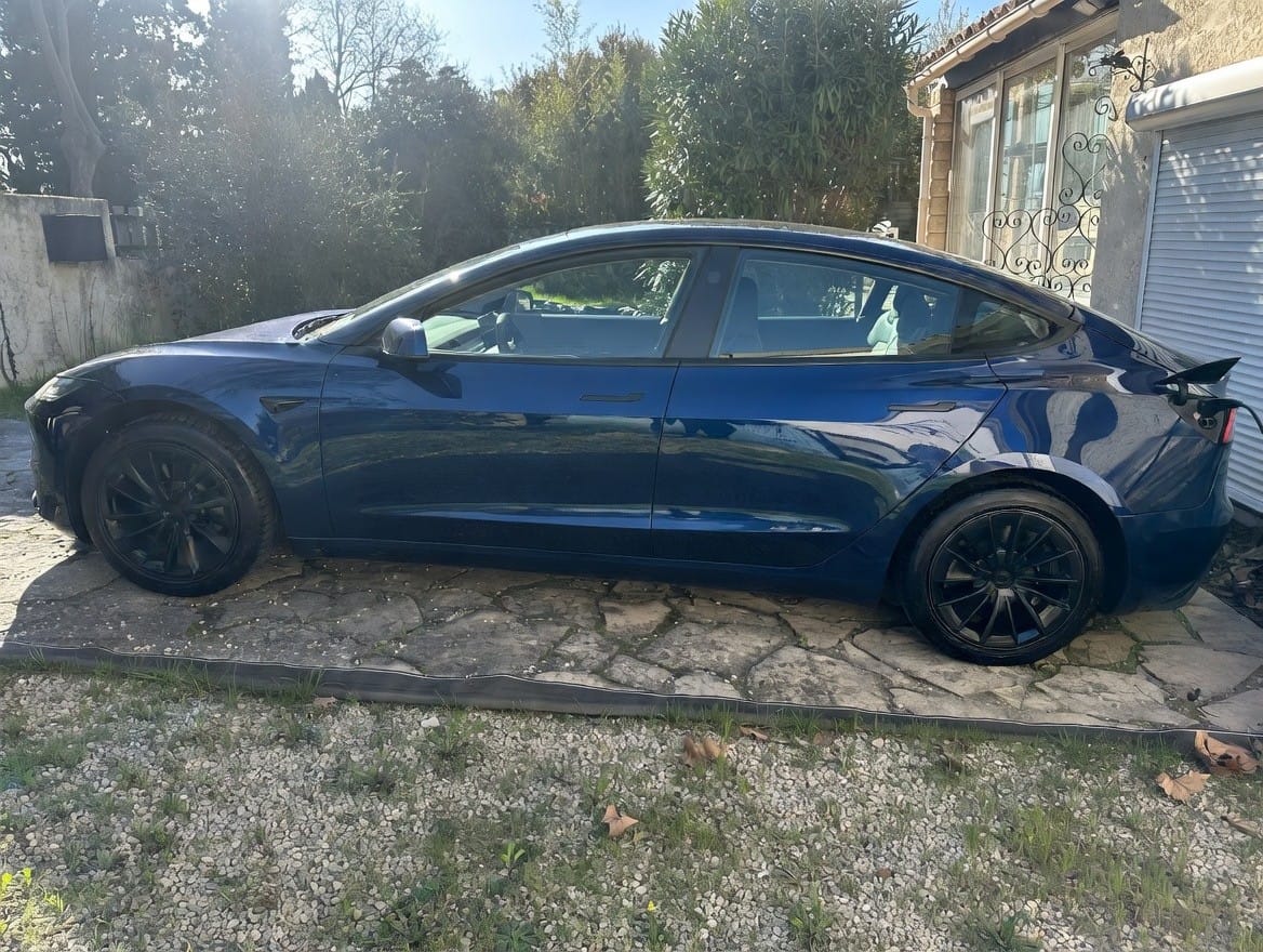 Tesla Model 3 Standard Range avec Climatisation