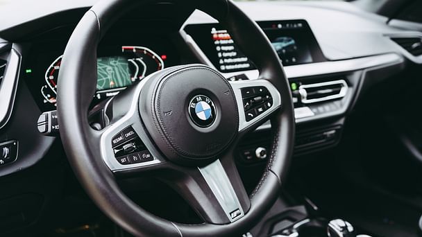 BMW Série 1 THE ONE avec GPS