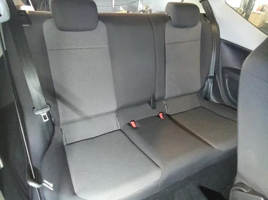 Volkswagen Up! 1.0 Essence avec Siège bébé