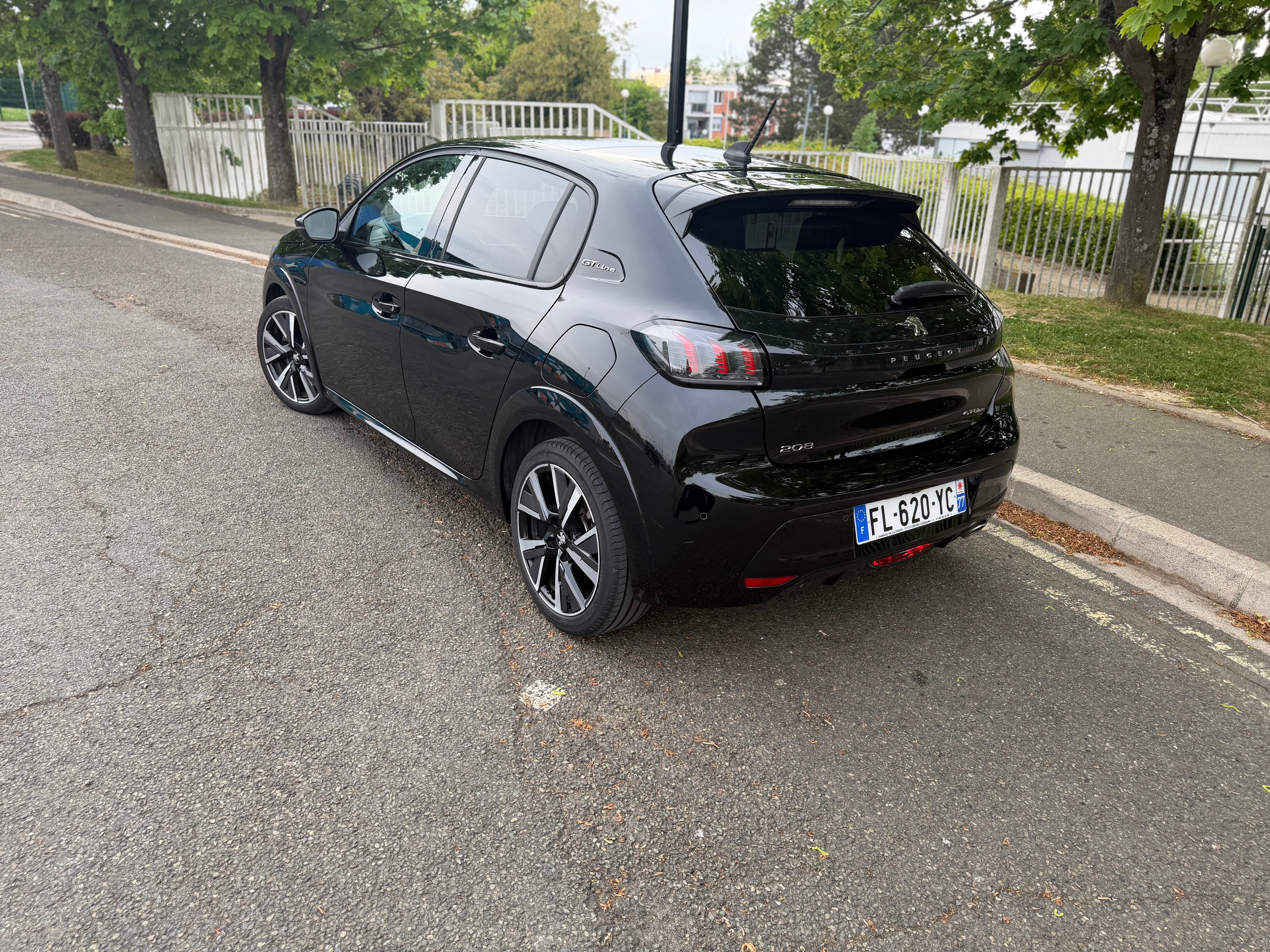 Peugeot 208 avec Caméra de recul