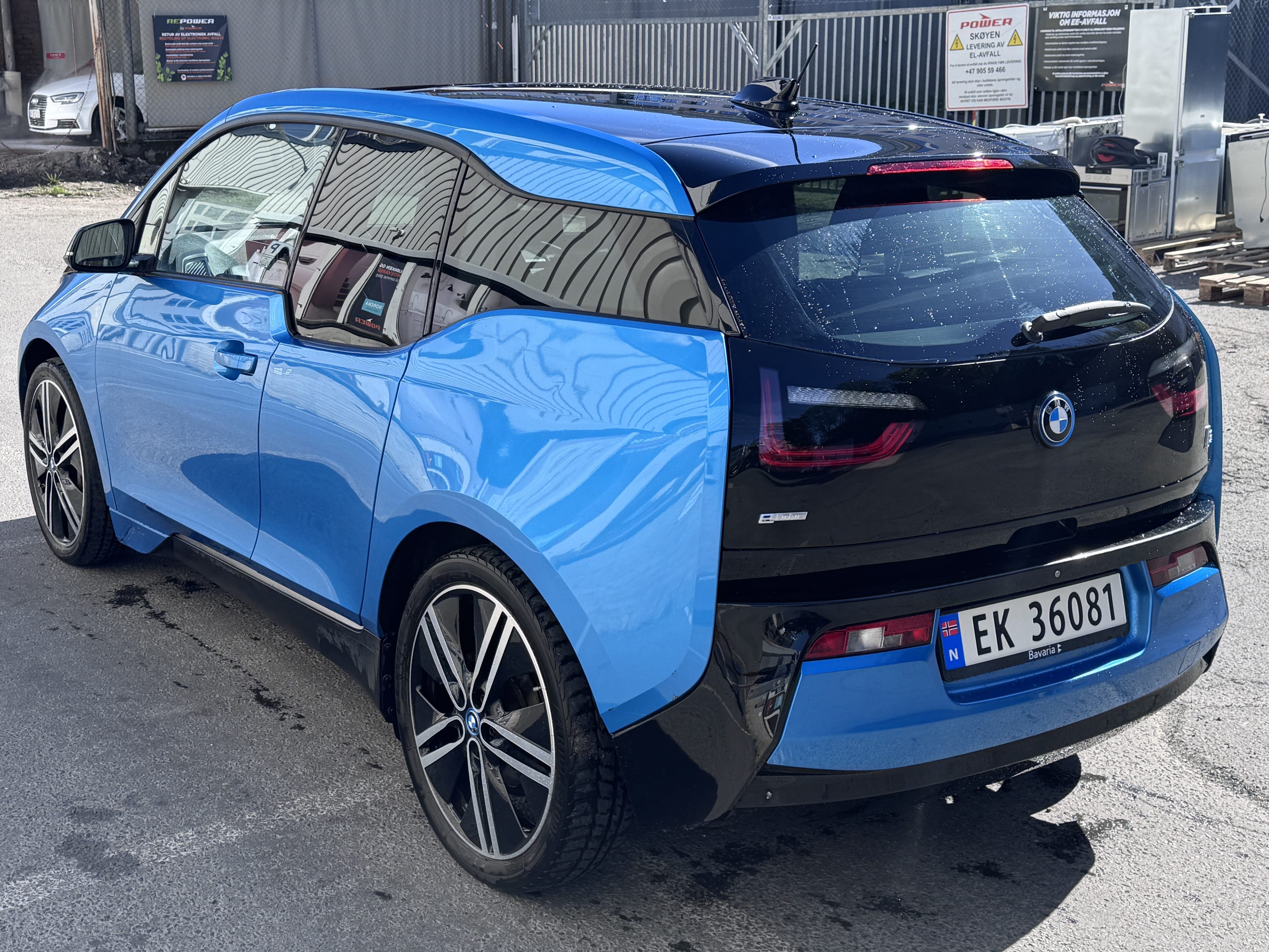 BMW i3 med Ryggekamera