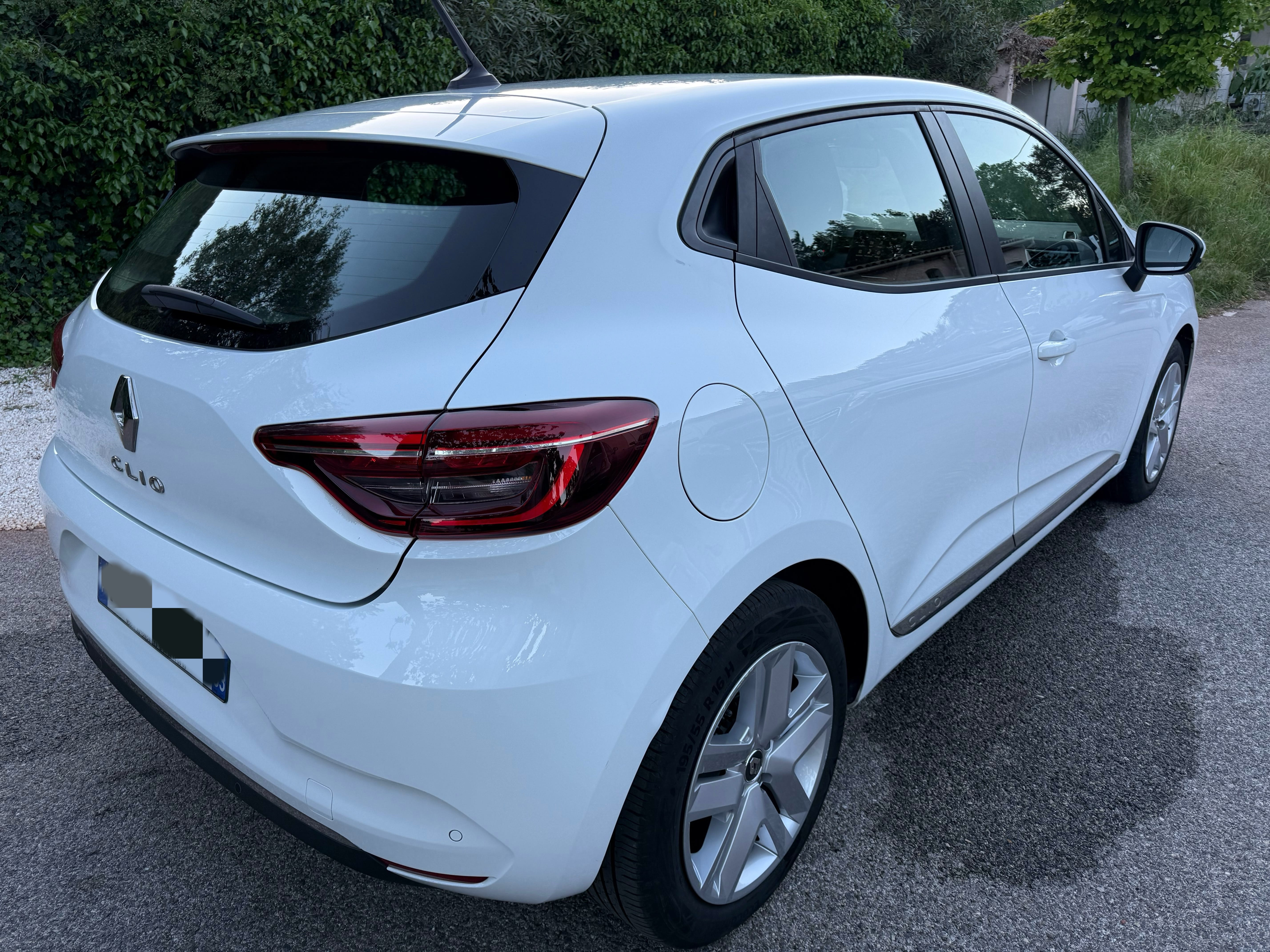 Renault Clio avec GPS