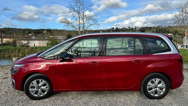 Citroen C4 Grand Spacetourer 7 places HDI - PARKING AEROPORT avec Climatisation
