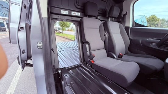 Fiat E-Doblo Cargo med Bluetooth audio