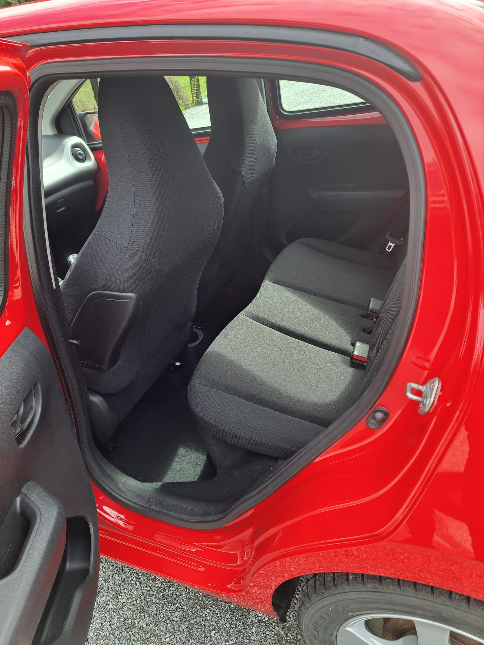 Peugeot 108 - Voss med Bilradio