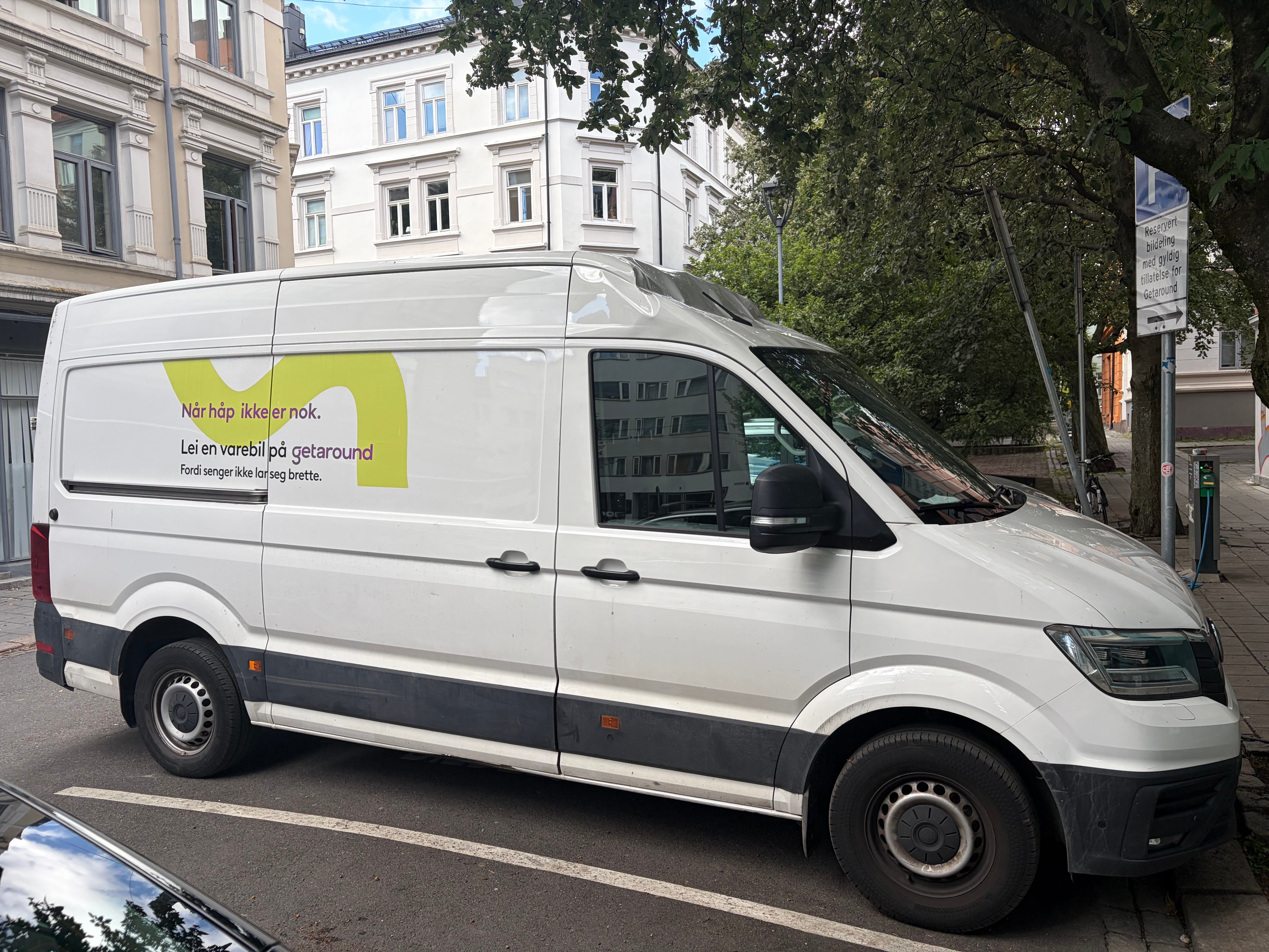 Volkswagen e-Crafter with Air conditioning