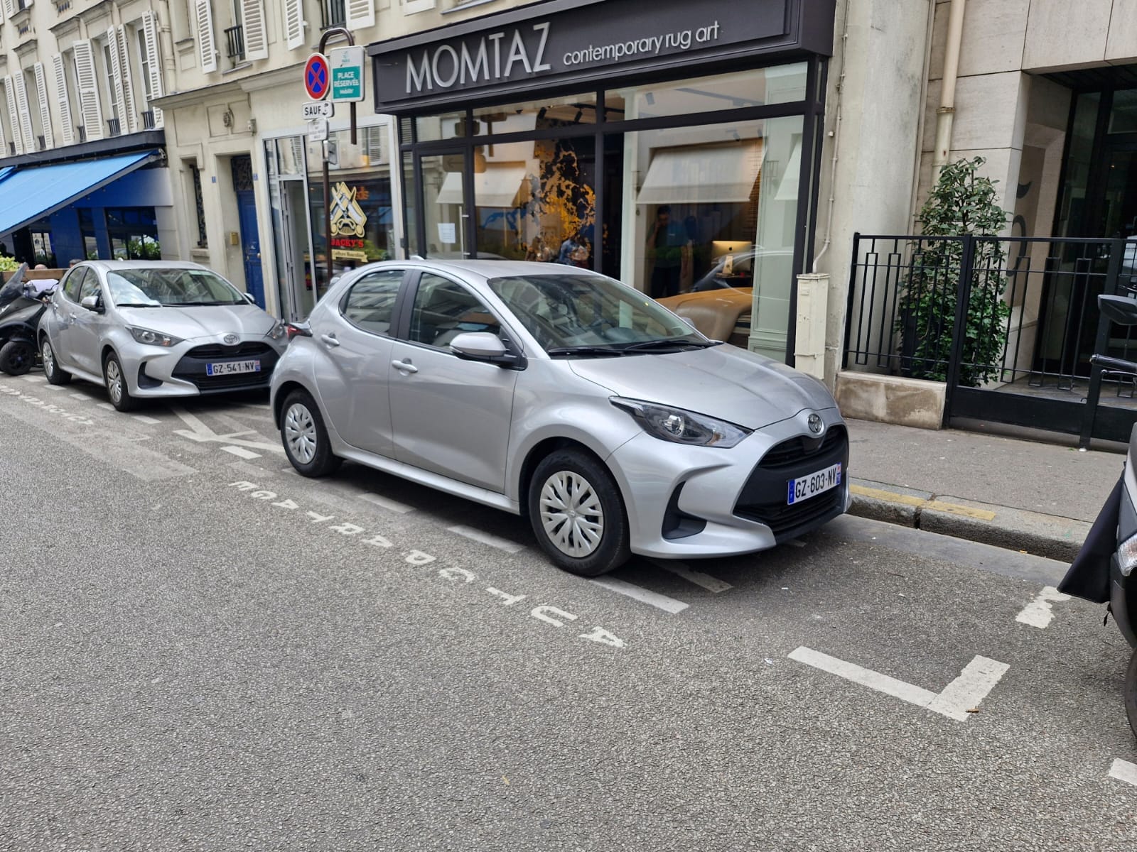 Toyota Yaris Hybride avec Climatisation