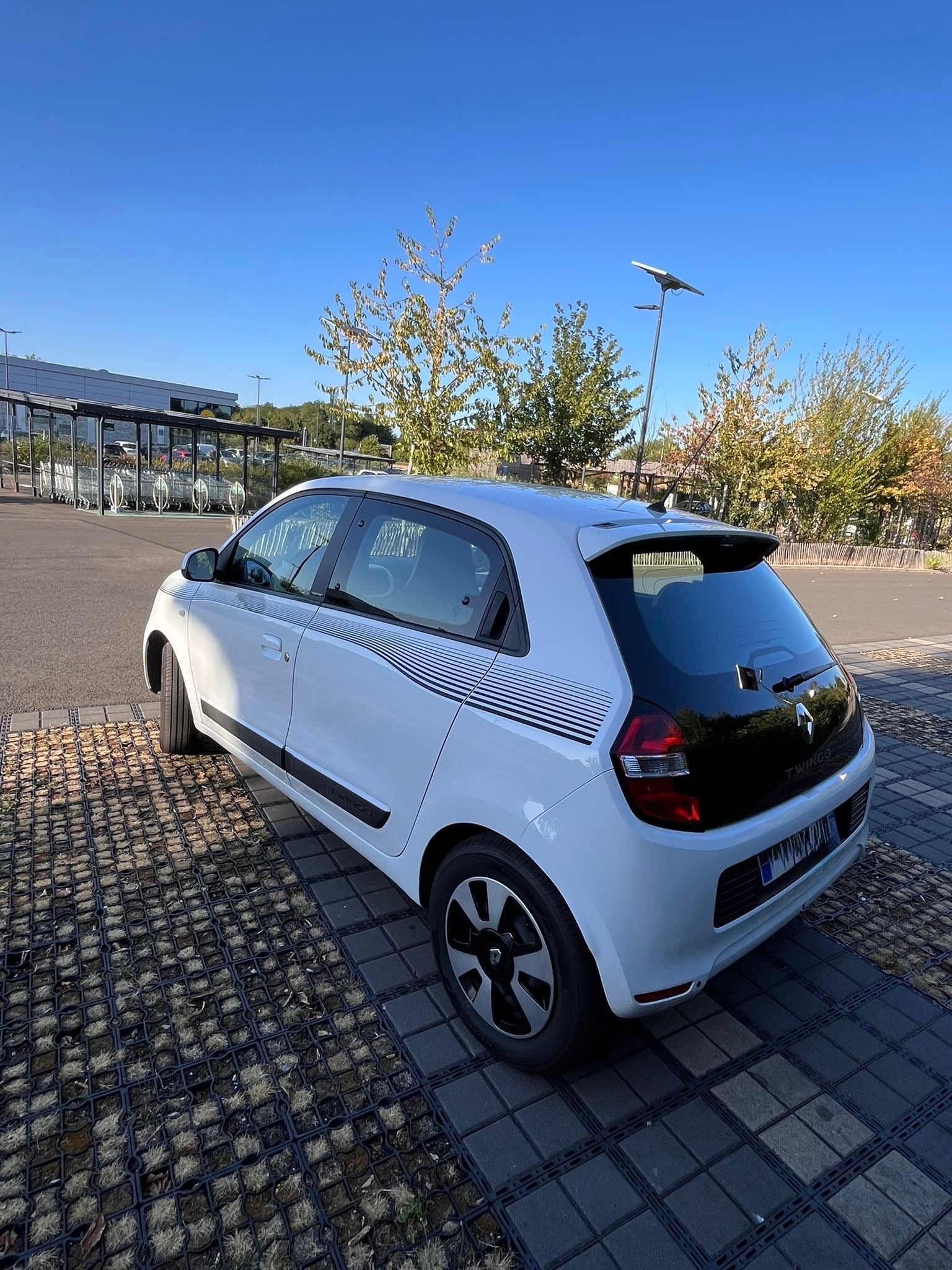Renault Twingo III avec Régulateur de vitesse
