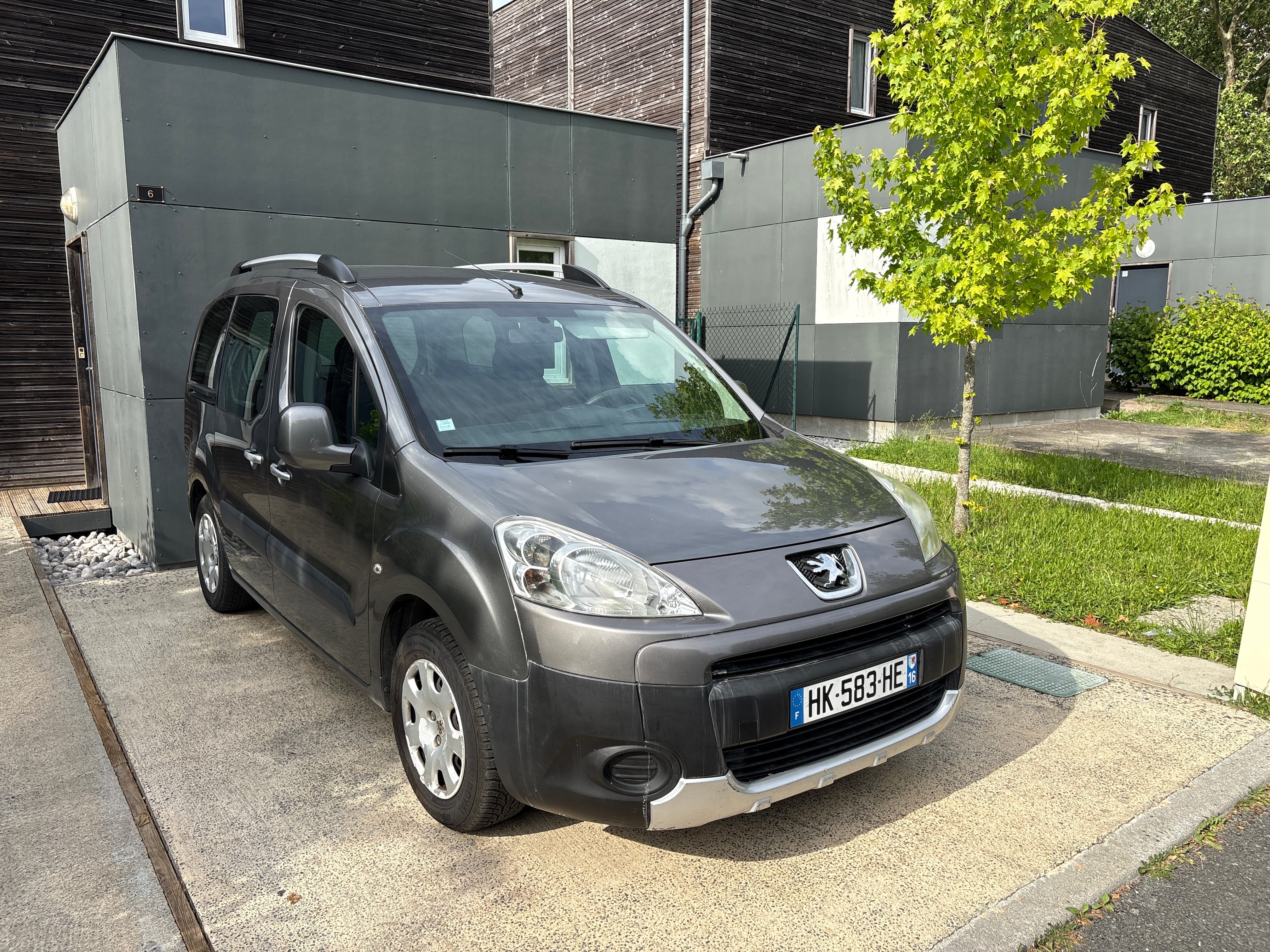 Peugeot Partner Tepee, 2012, Essence 95