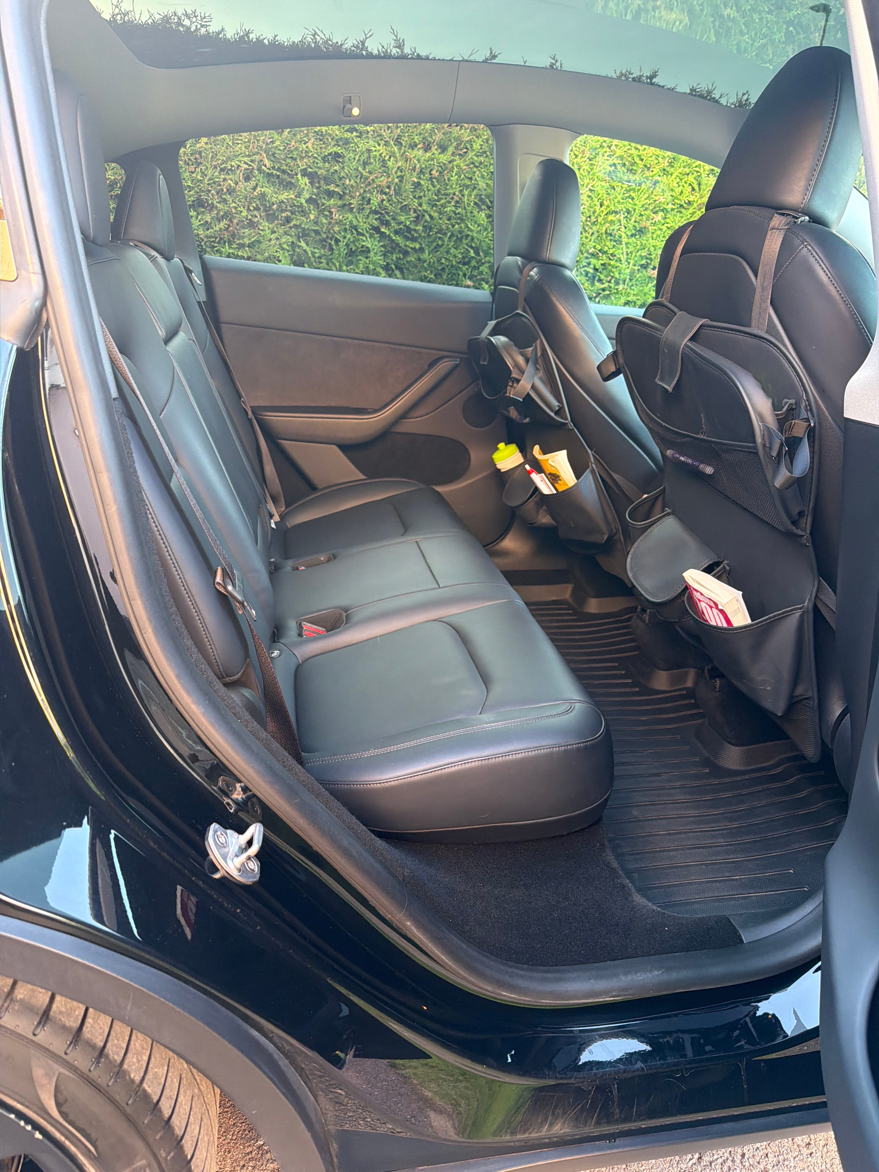 Tesla Model Y Performance med Cruisekontroll