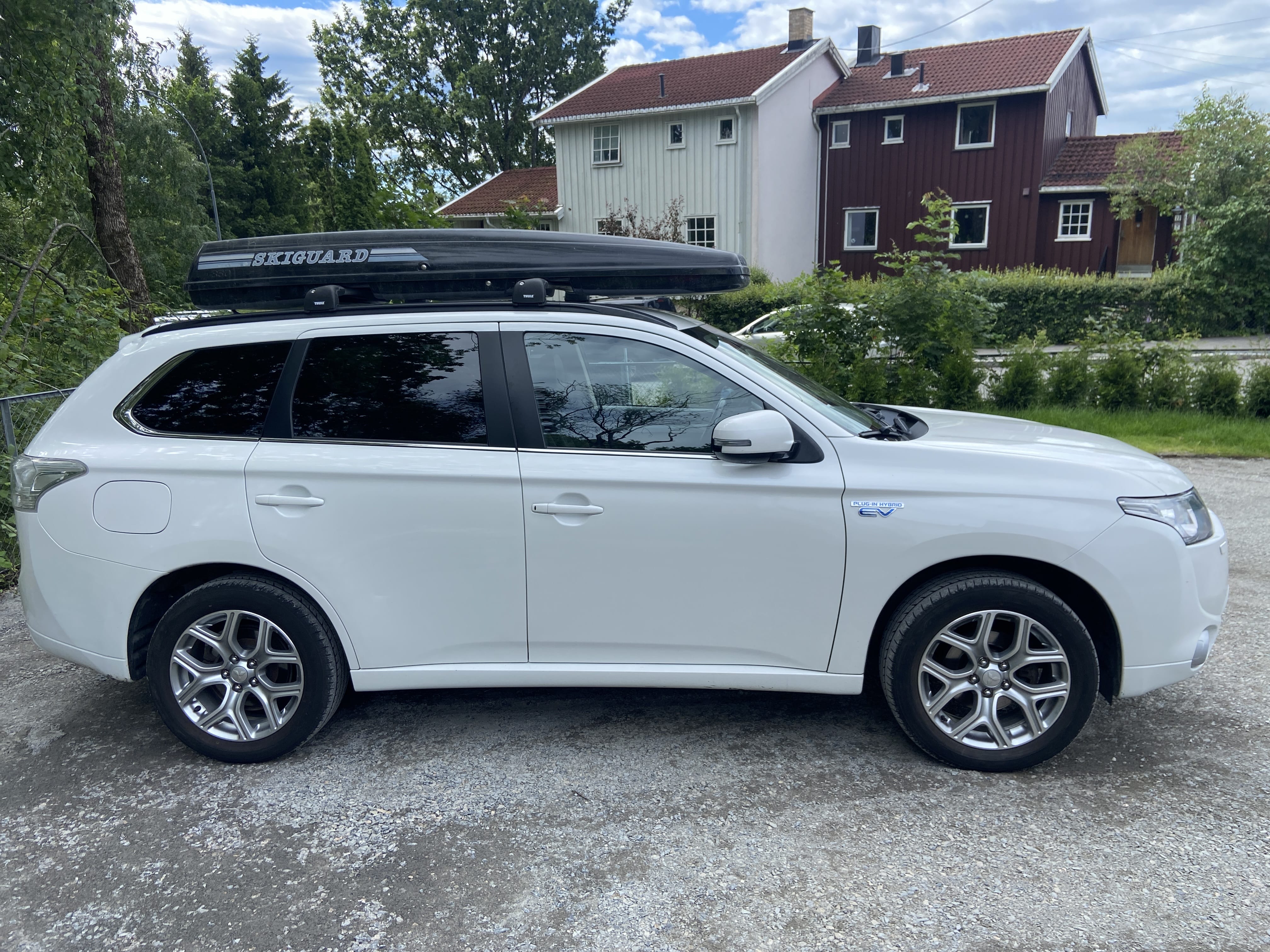 Mitsubishi Outlander Hybrid med Aircondition
