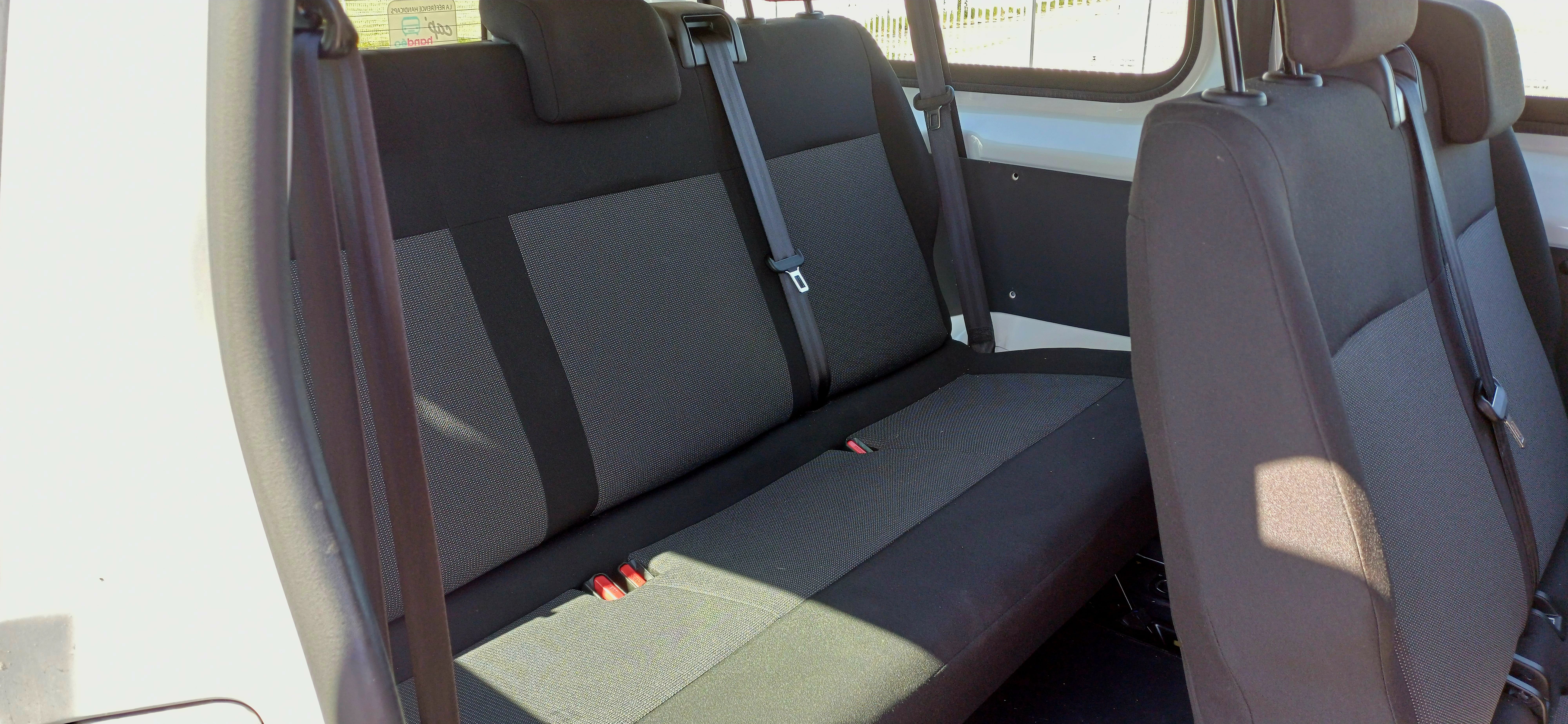 Peugeot Expert Combi avec Port USB