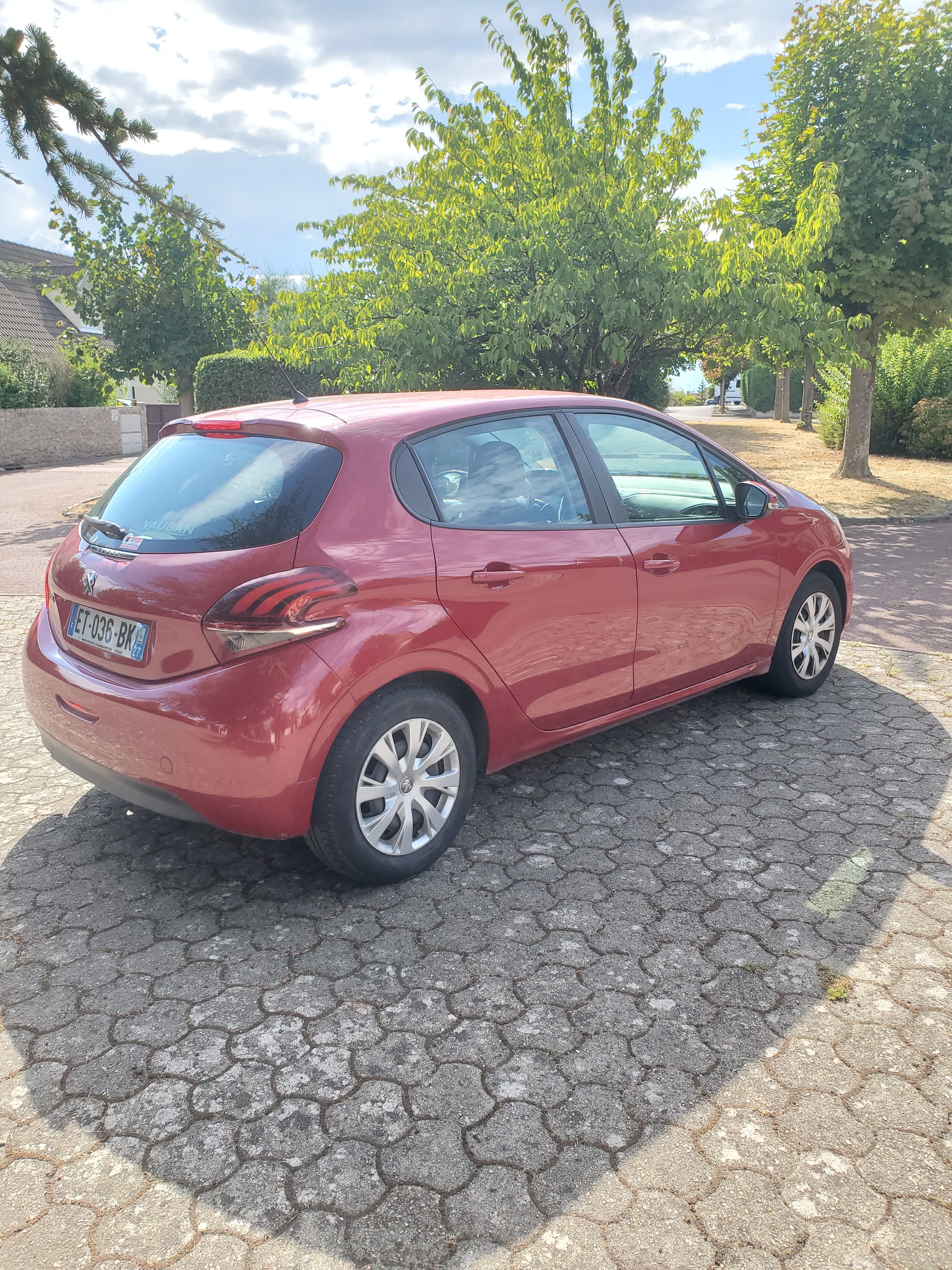 Peugeot 208 avec Régulateur de vitesse