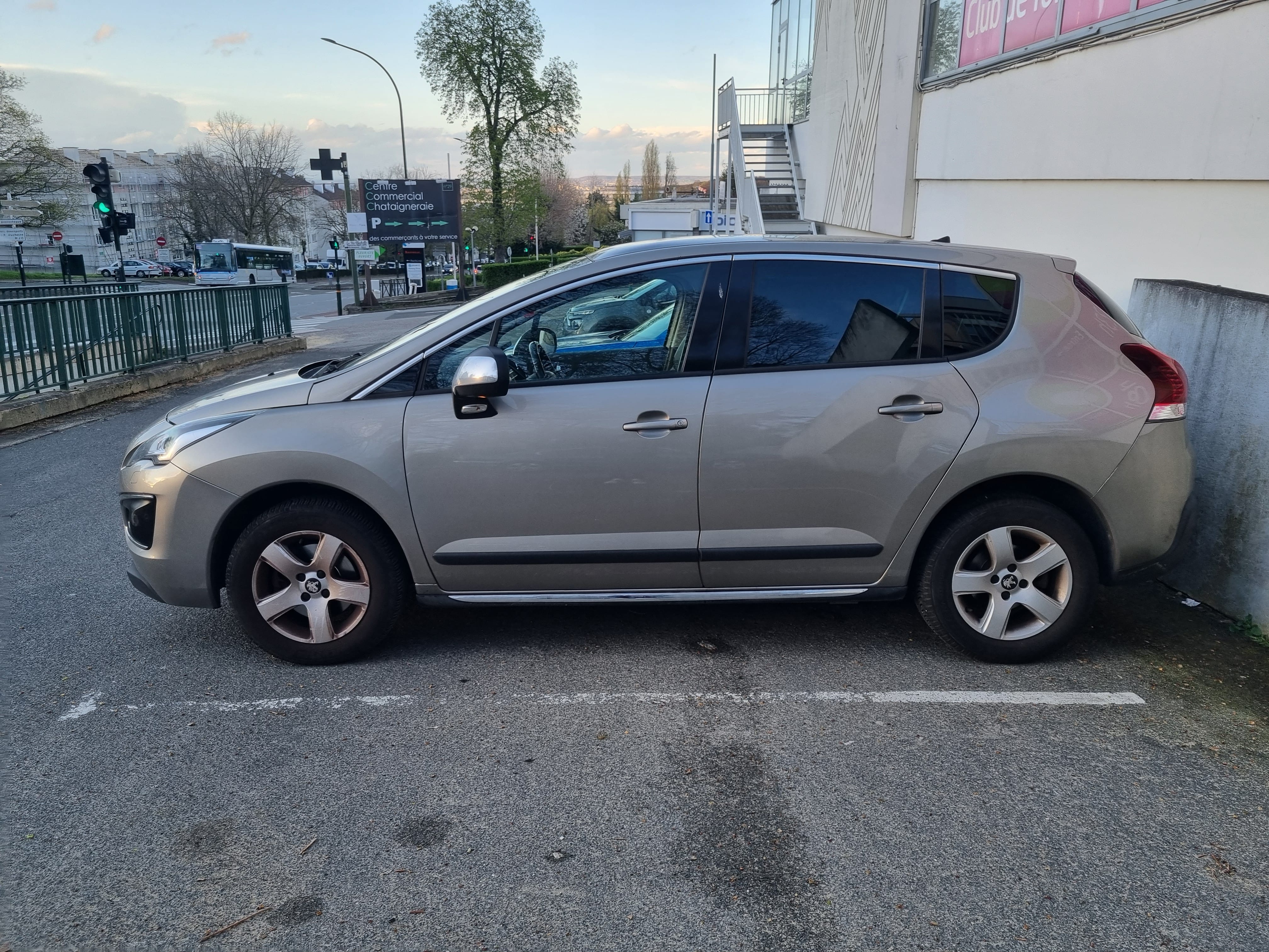 Peugeot 3008 avec Climatisation