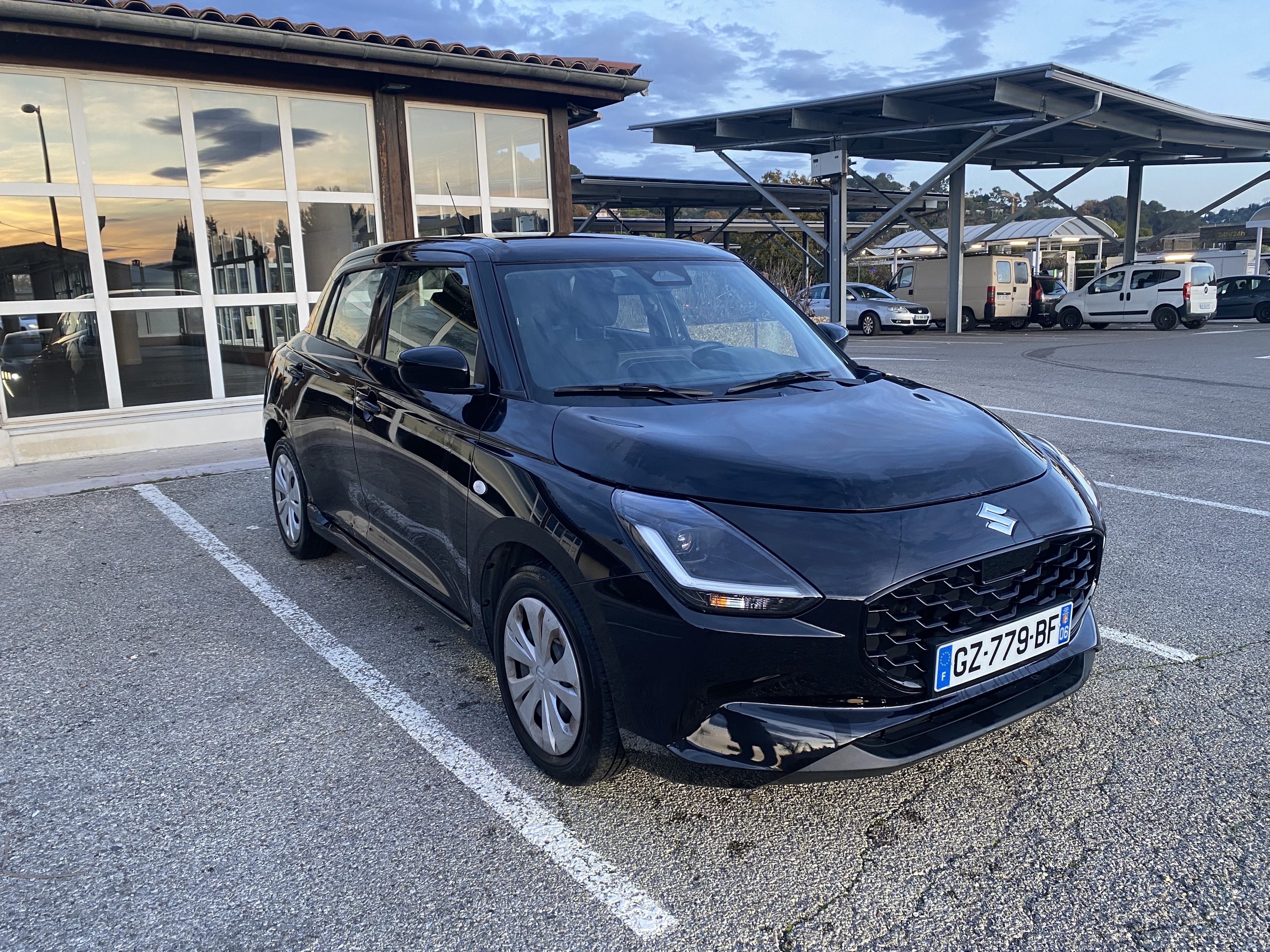 Suzuki Swift avec Climatisation