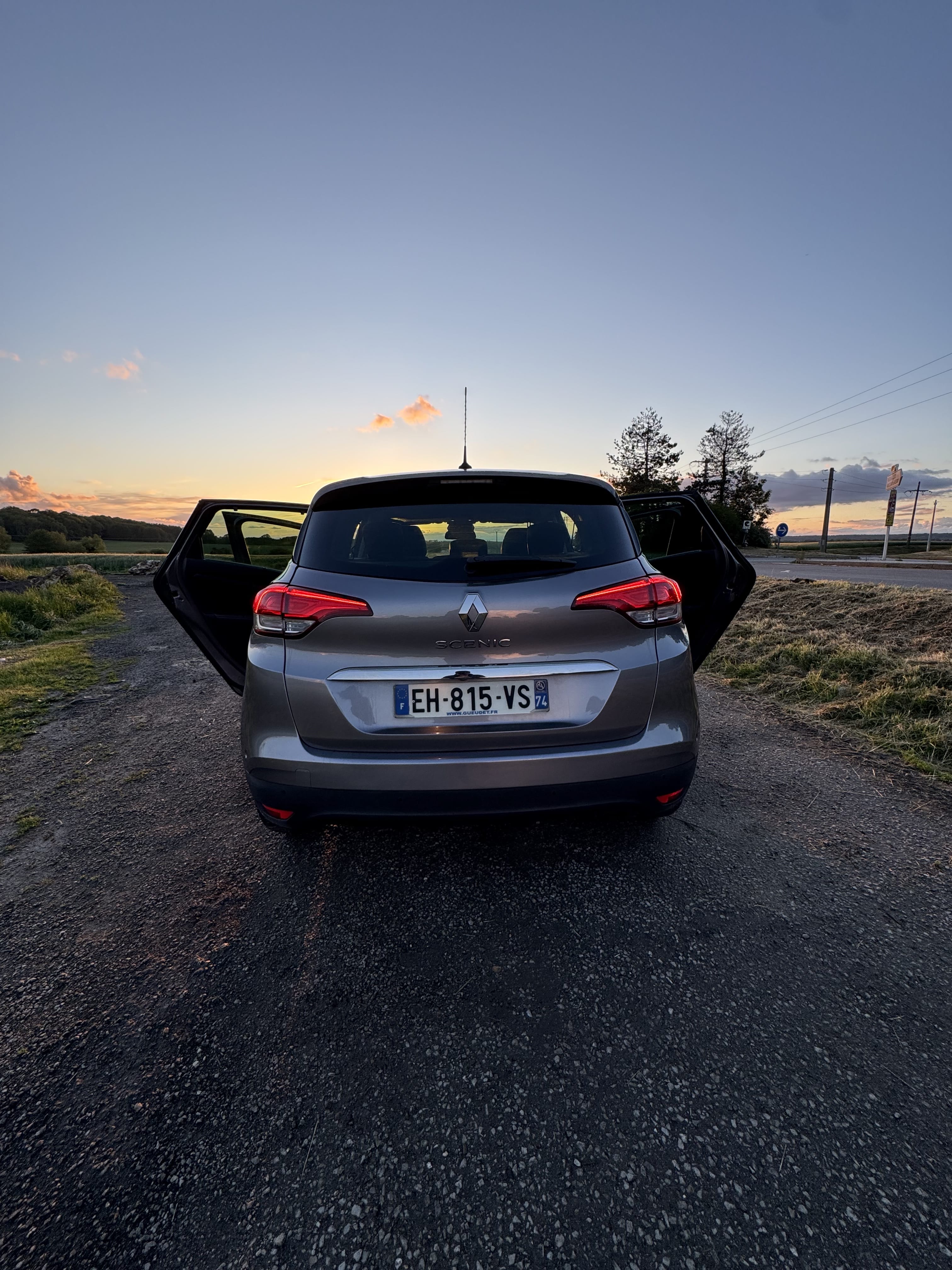 Renault Scenic avec Climatisation