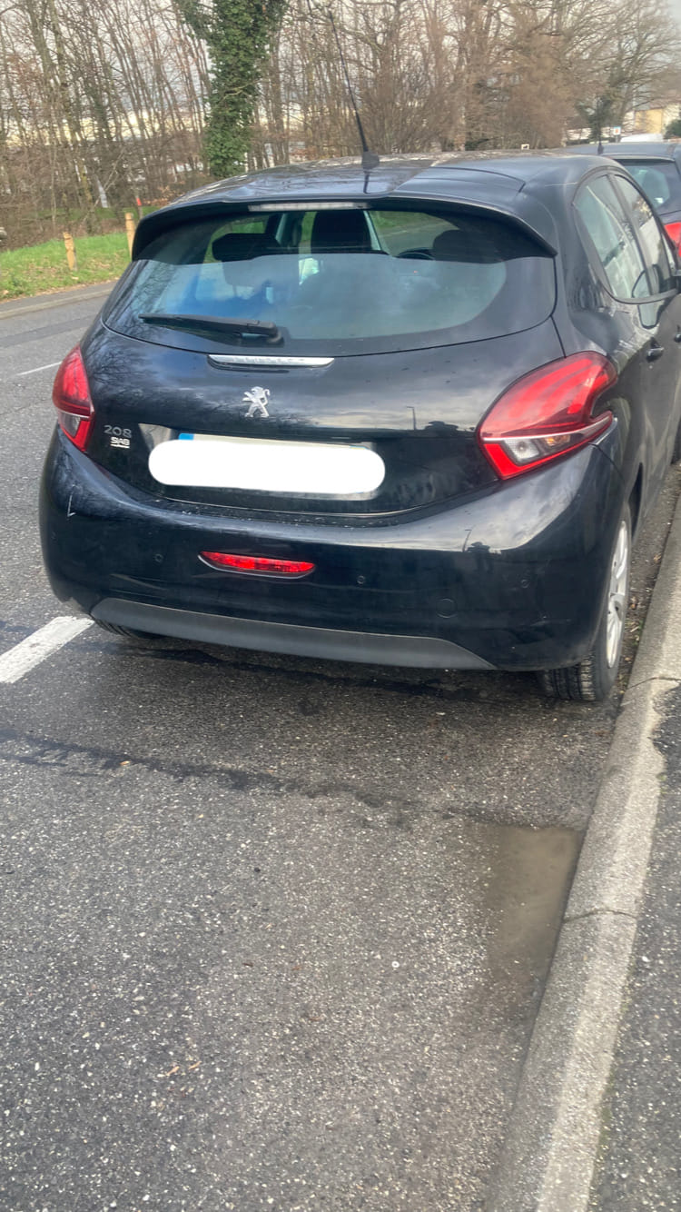 Peugeot 208 avec Régulateur de vitesse