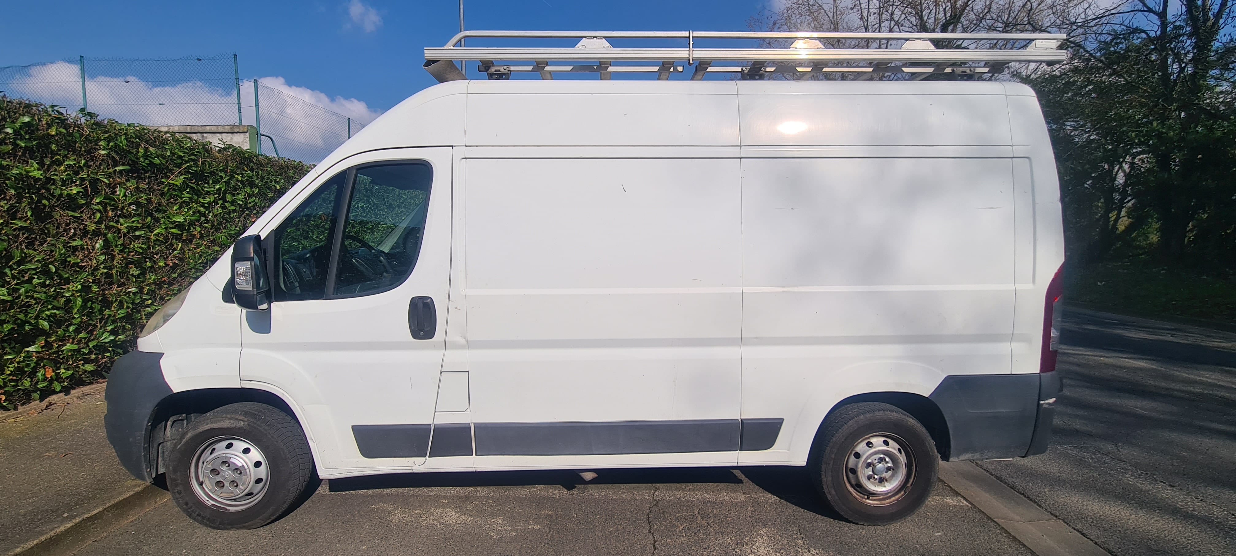 Peugeot Boxer 1.9 HDI 13m³