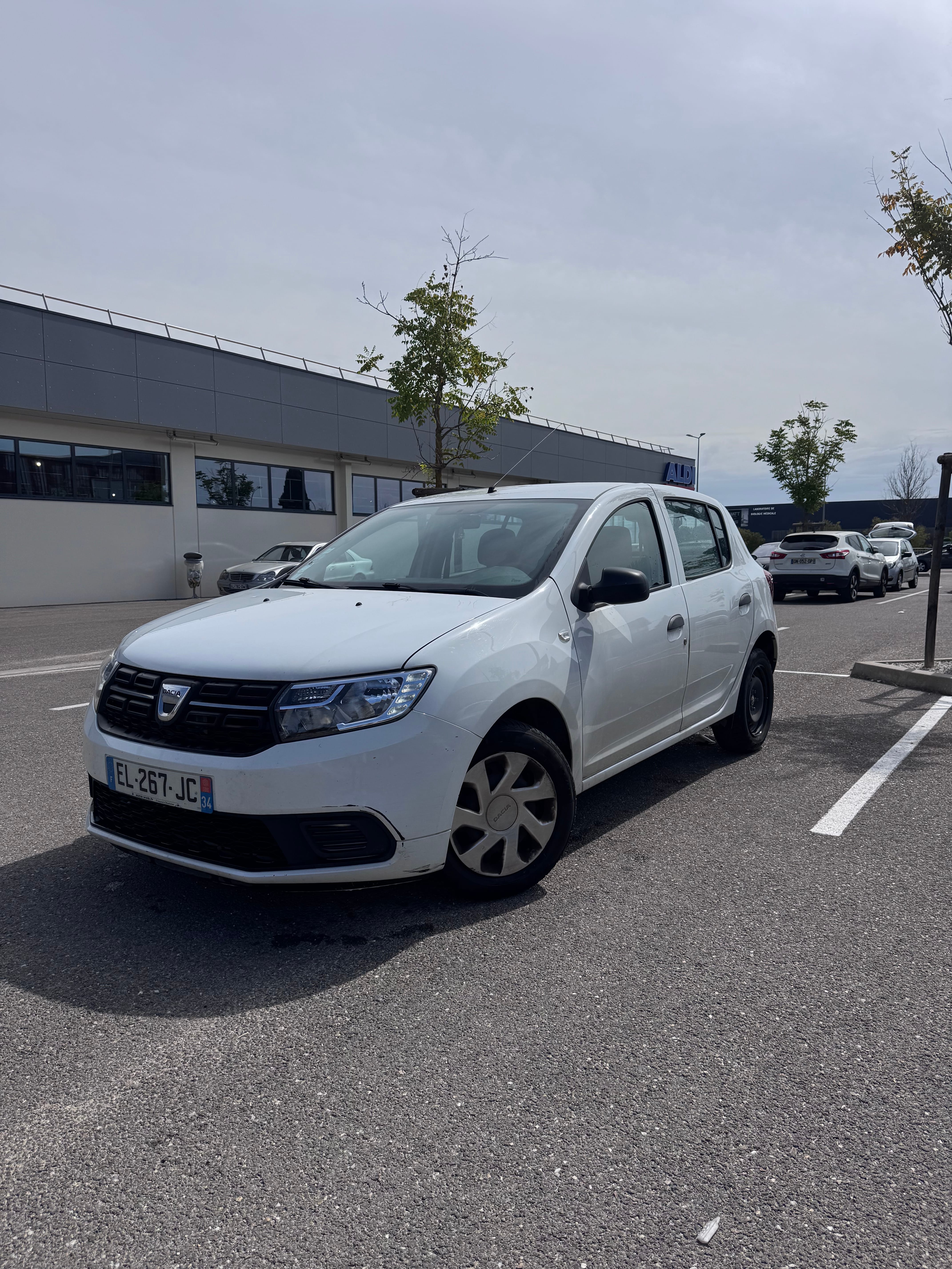 Dacia Sandero, 2017, Essence 95