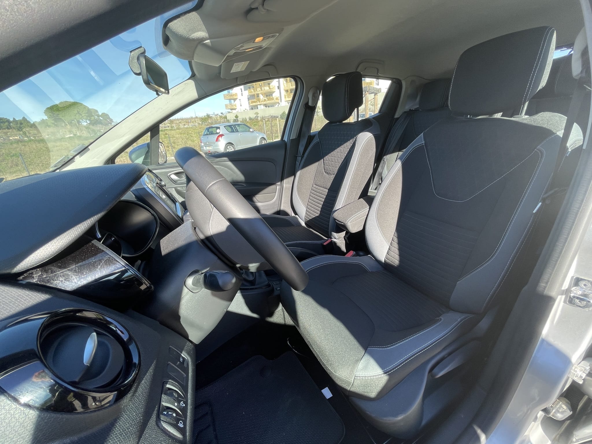 Renault Clio 1.5 DCI avec Siège bébé
