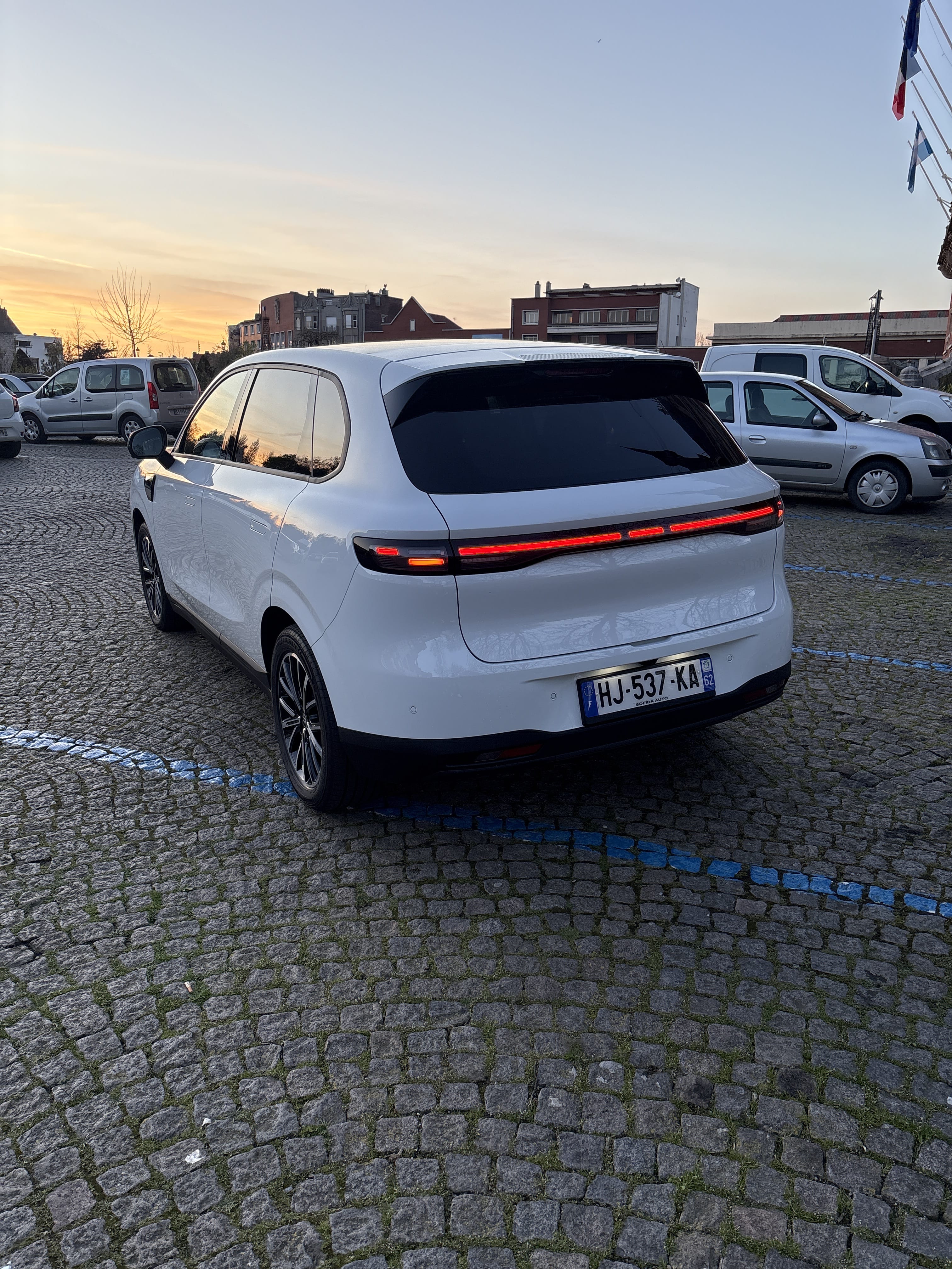 Leapmotor B10 avec GPS