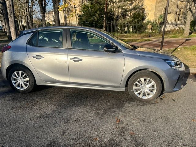 Opel Corsa avec Climatisation