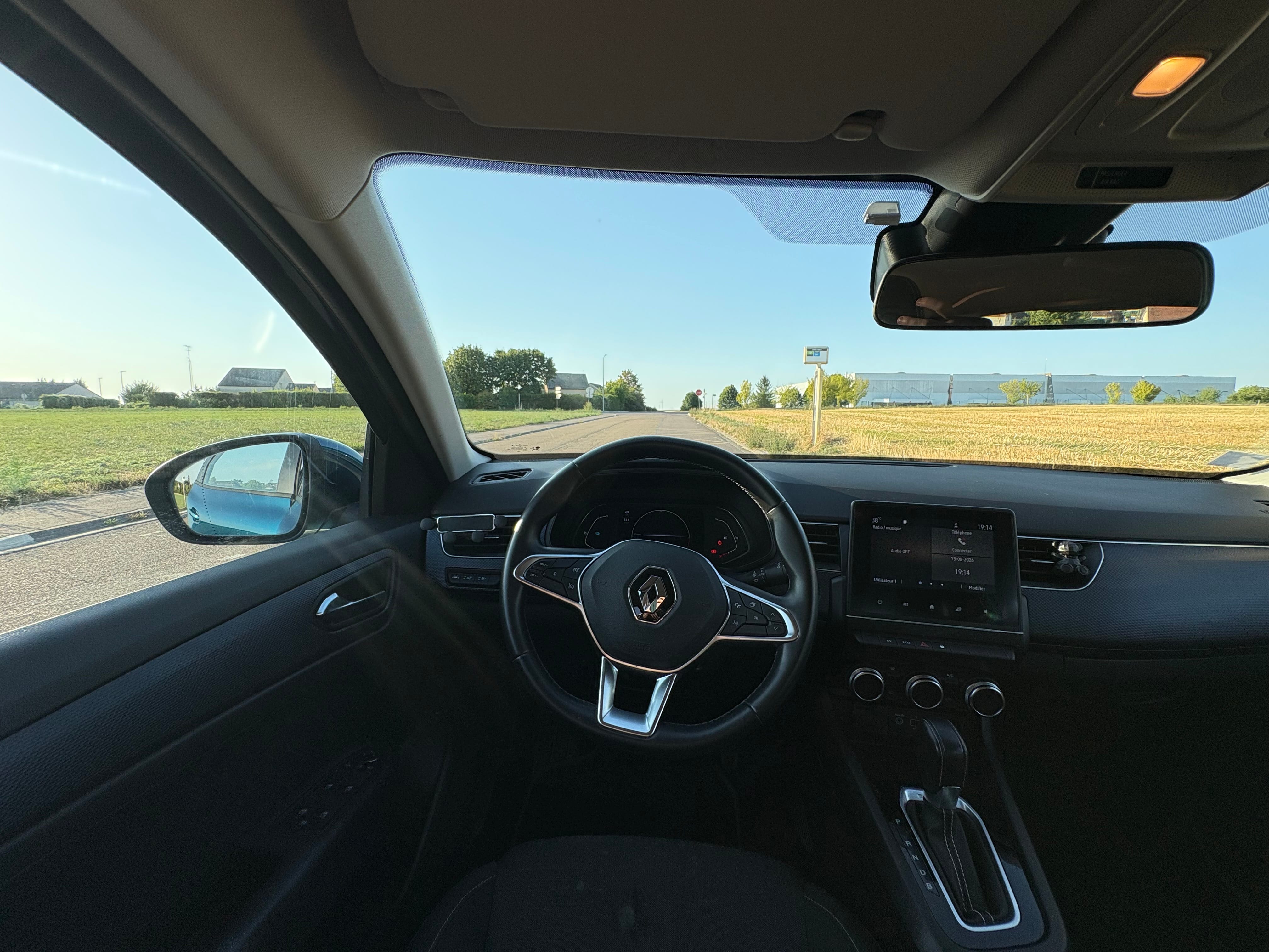 Renault Arkana E-Tech avec GPS