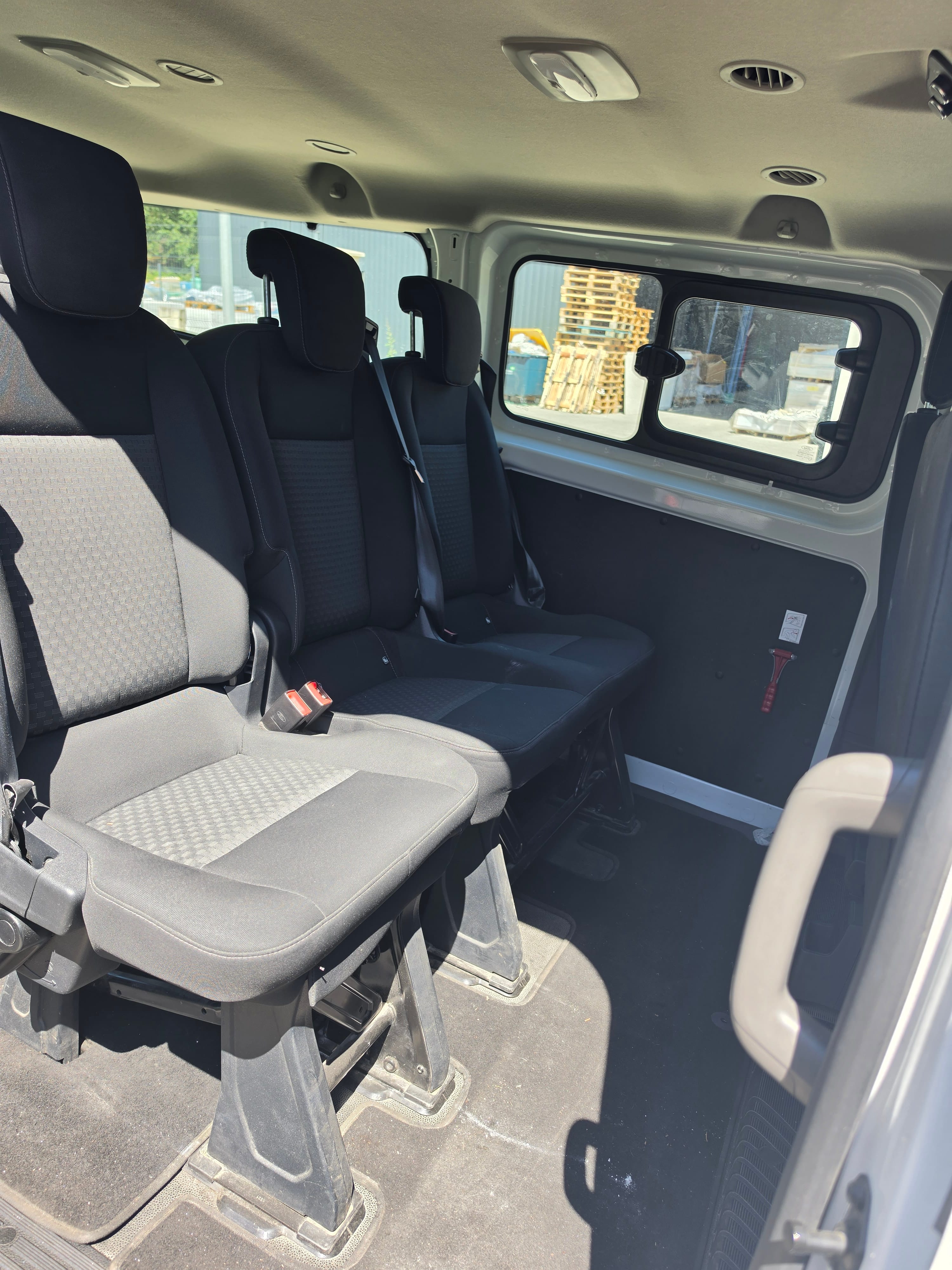 Ford Transit Custom Kombi avec GPS
