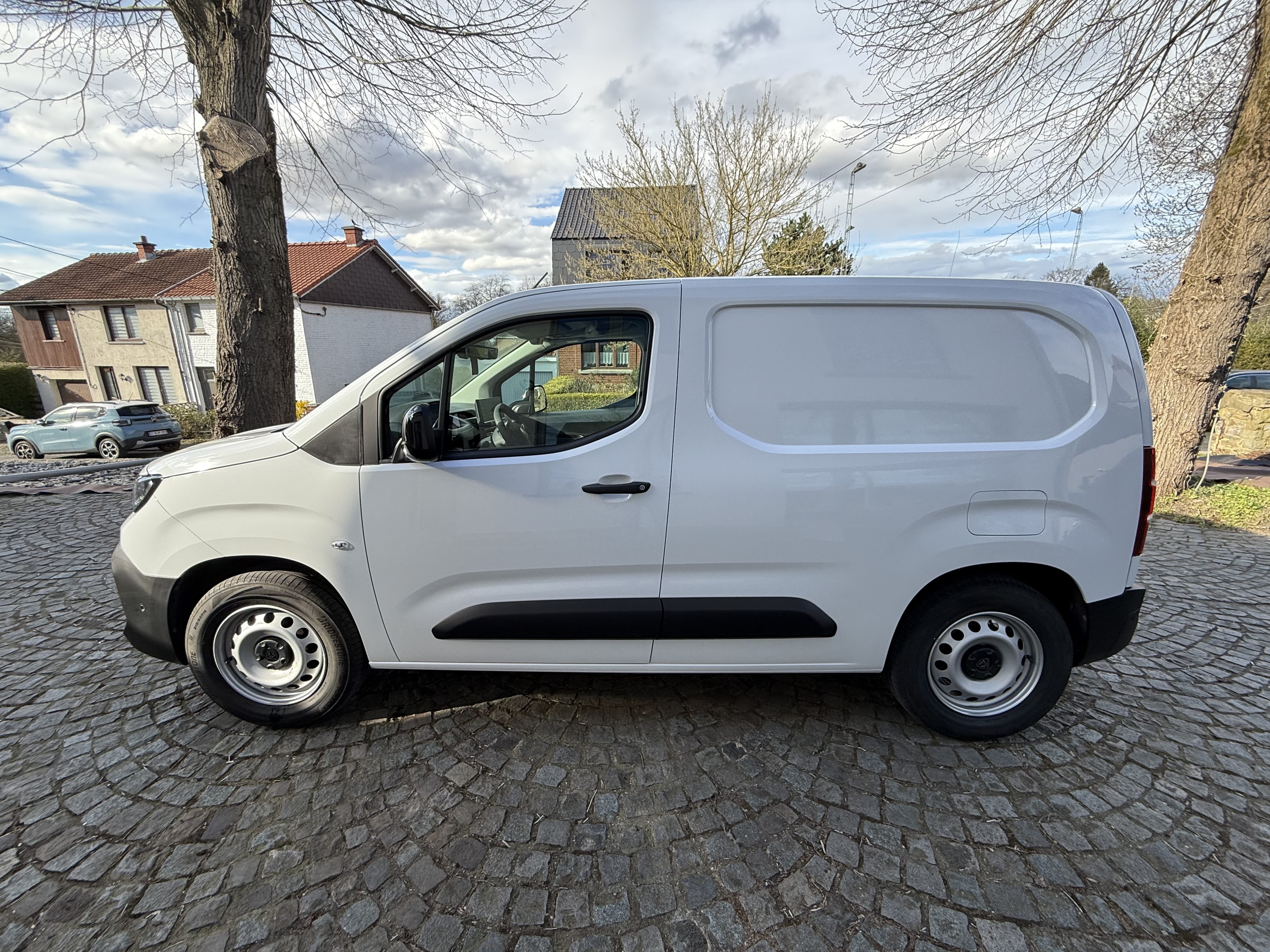 Peugeot Partner Fourgon ELECTRIQUE with Air conditioning