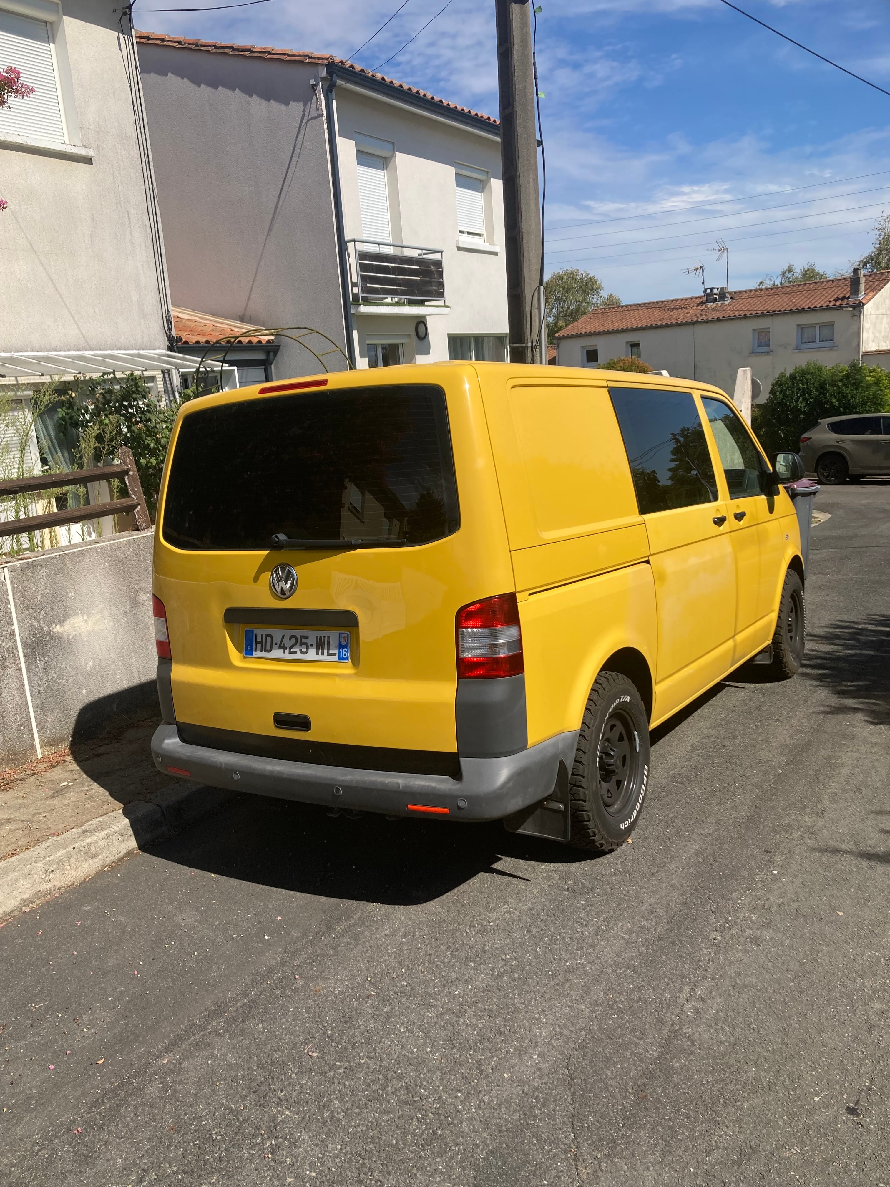 Volkswagen Transporter Camper avec Kit de literie