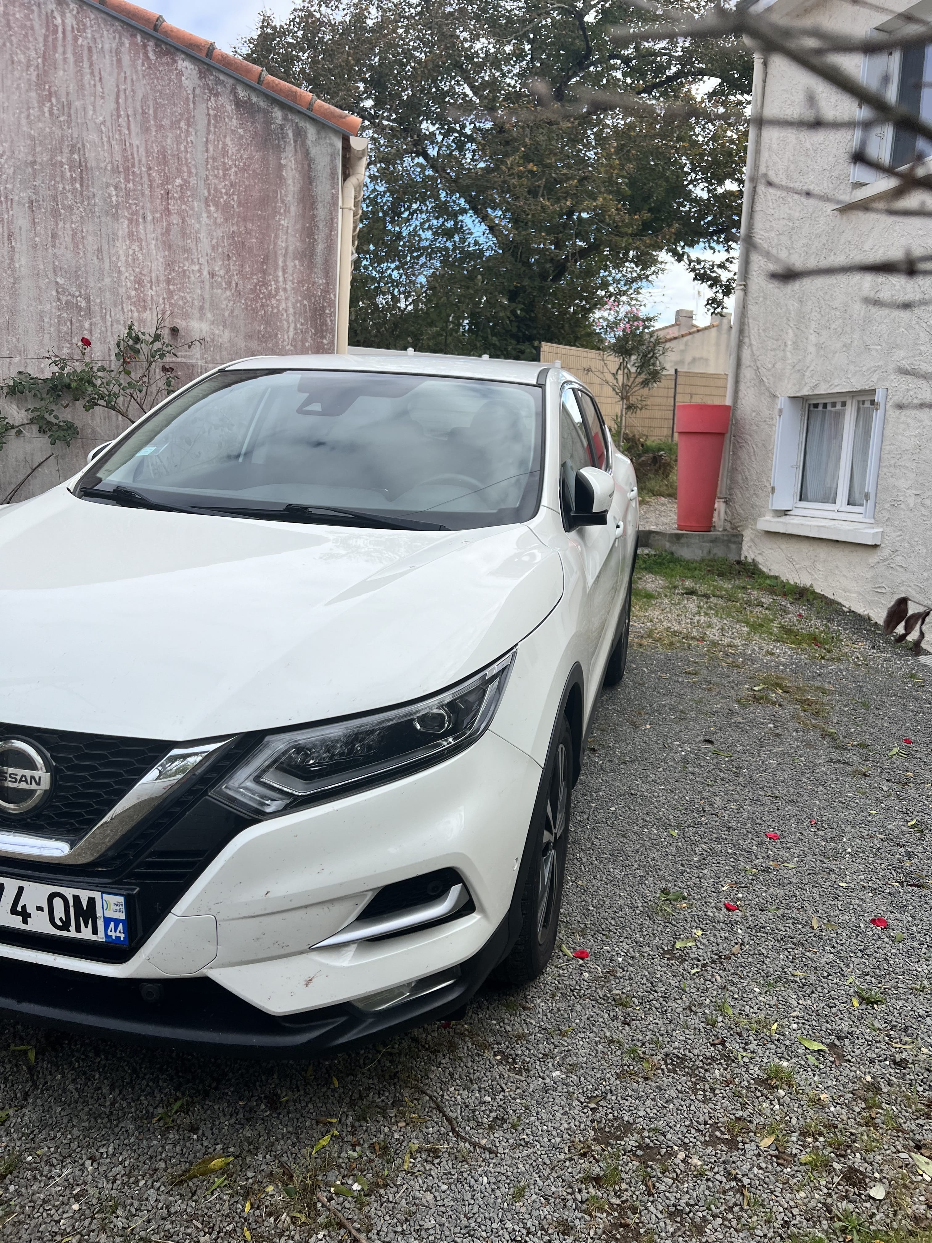 Nissan Qashqai, 2020, Essence 95