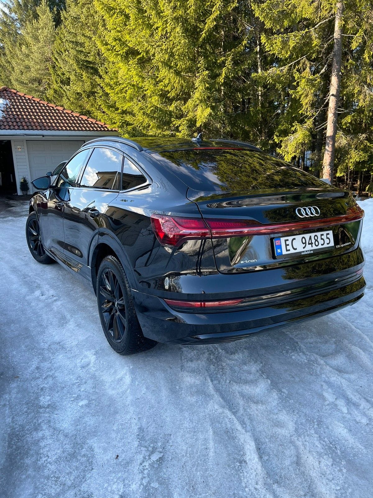 Audi e-tron Sportback med GPS