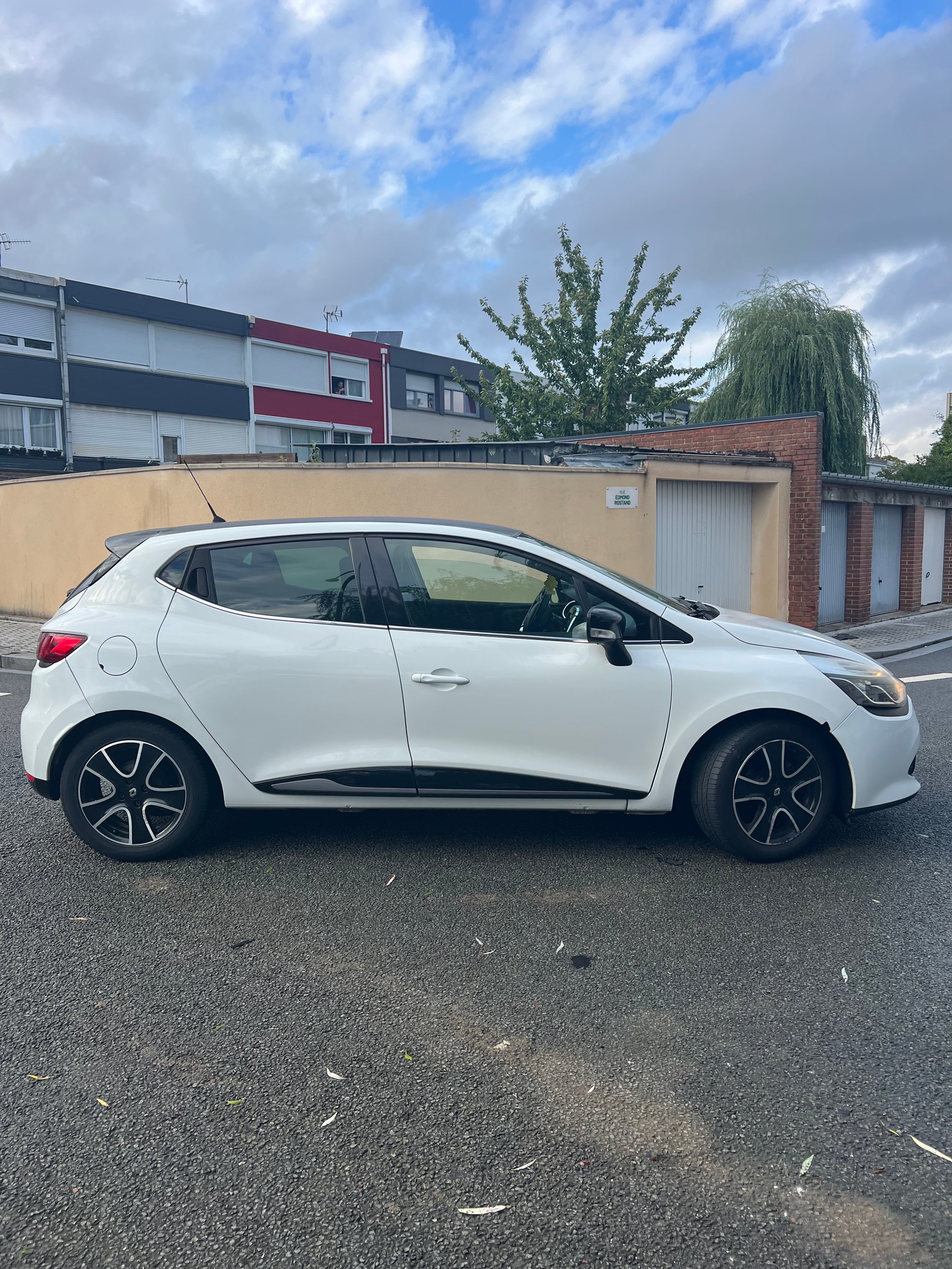 Renault Clio 1.5dci avec GPS