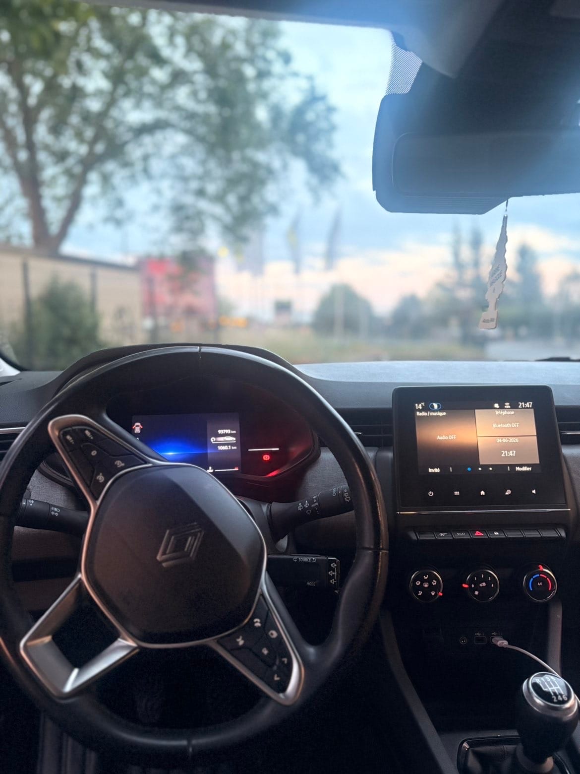 Renault Clio V avec Apple CarPlay