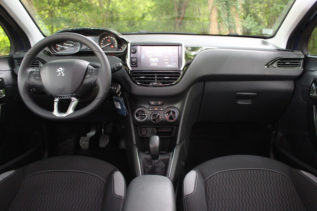 Peugeot 208 Maniable et confortable avec Régulateur de vitesse