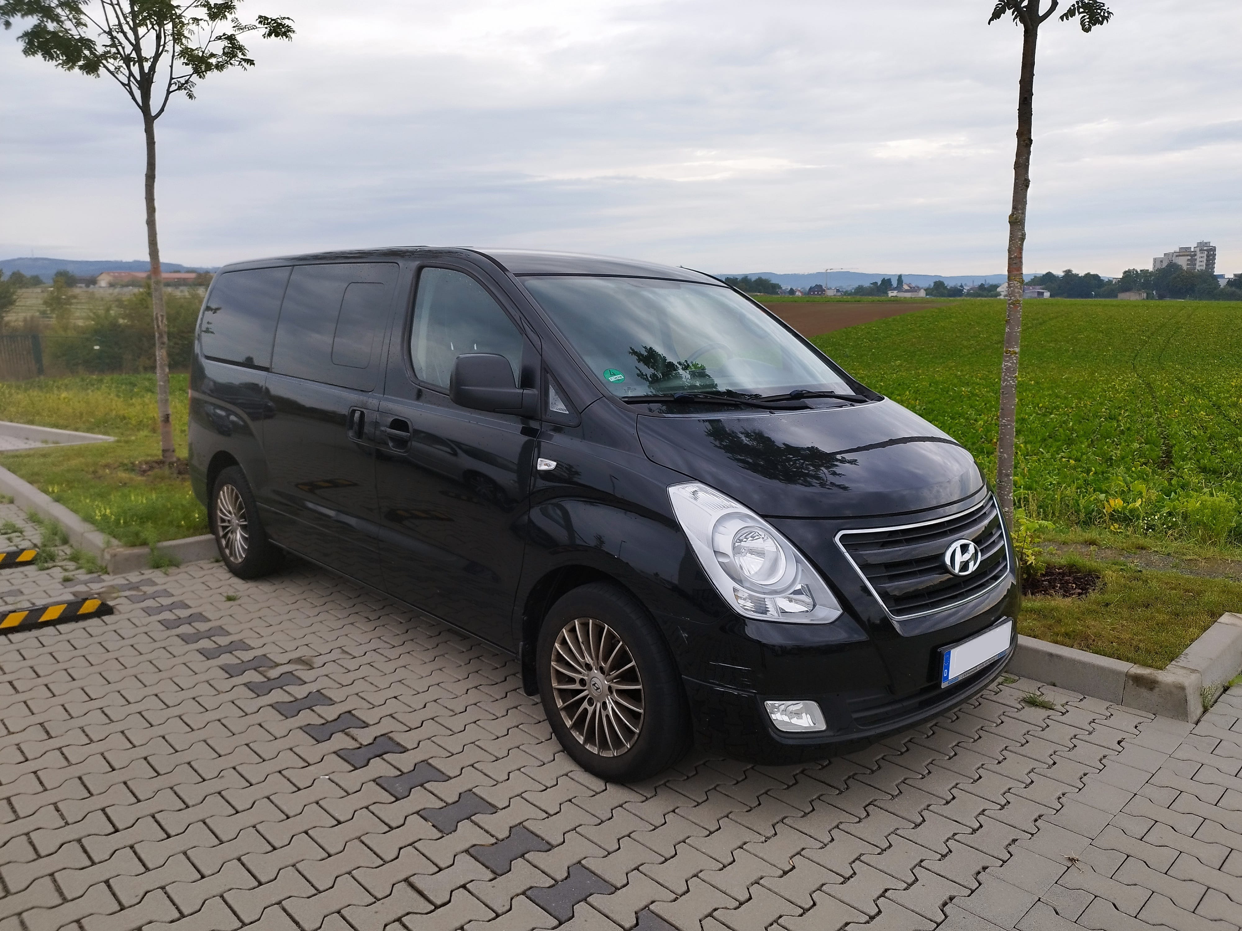 Hyundai H-1 Starex, 2015, Diesel, automatique, 8 places