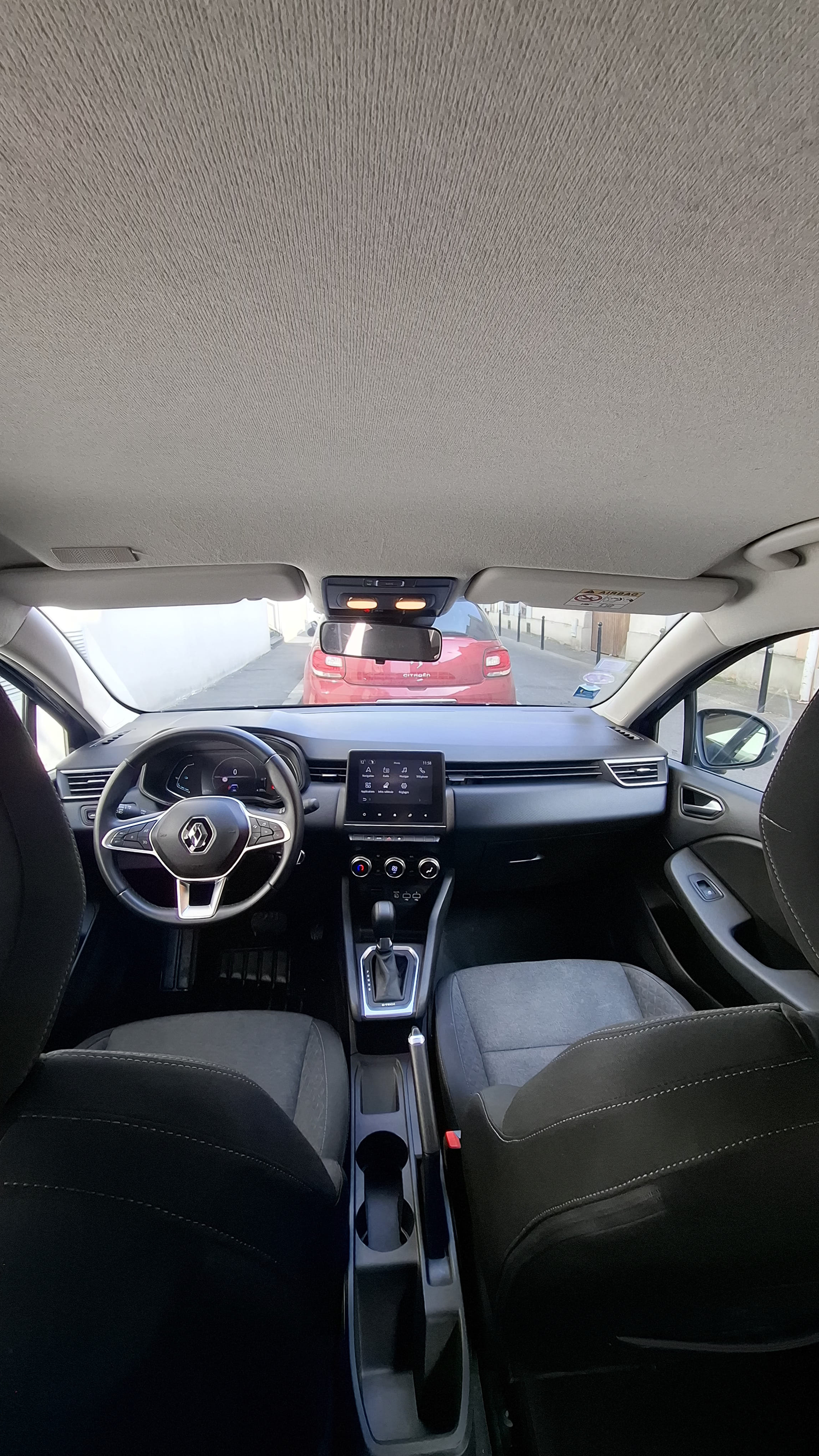 Renault Clio E-tech avec Régulateur de vitesse