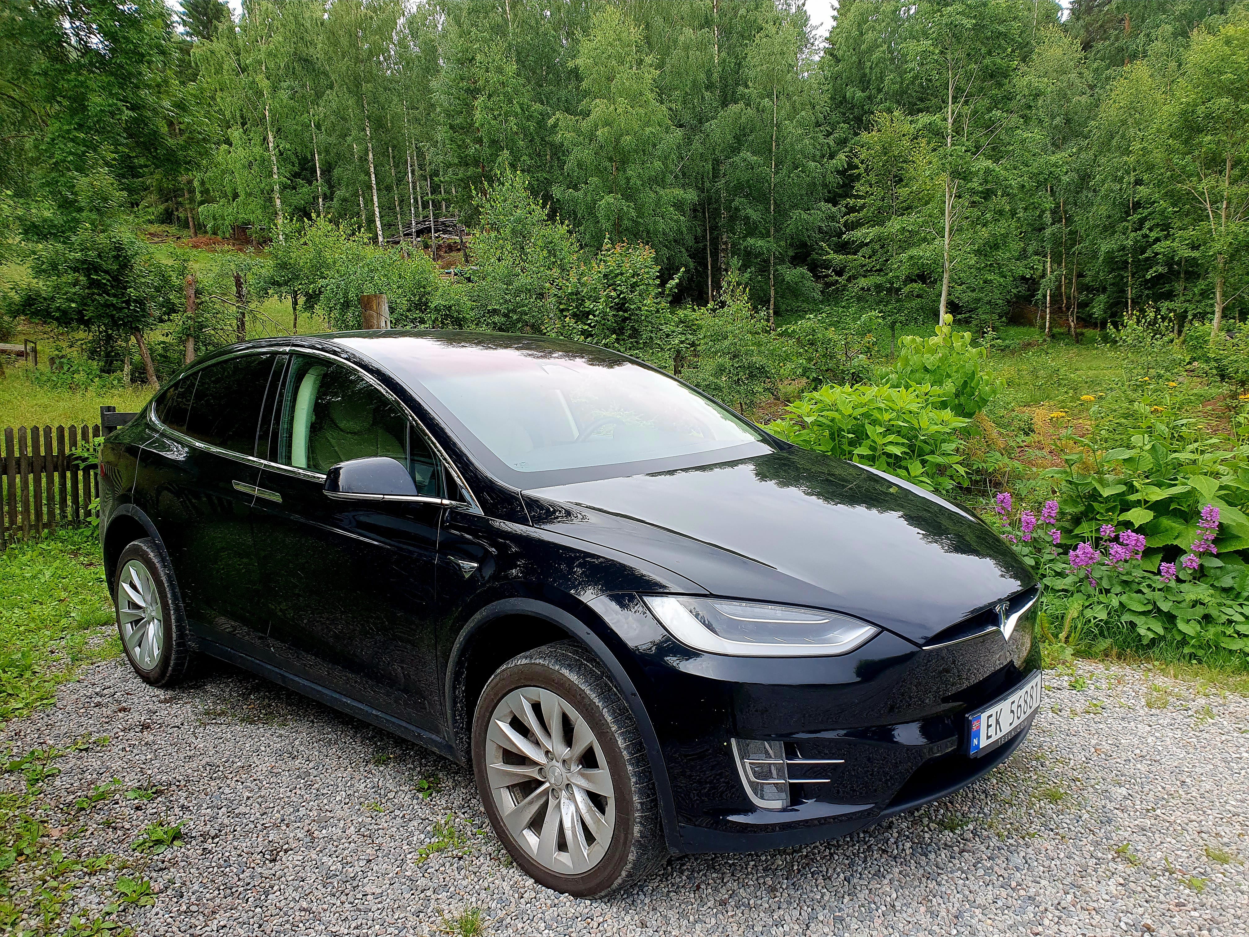 Tesla Model X, 2017, Elektrisk, automatisk, 6 seter